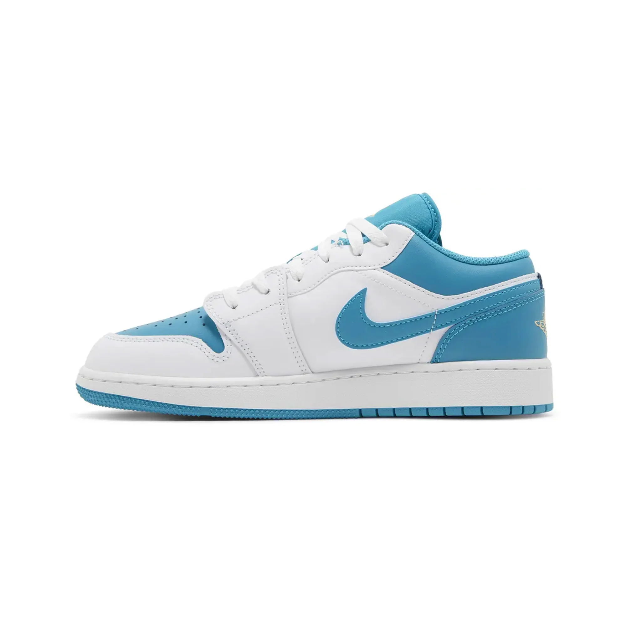 Air Jordan 1 Low 'Aquatone' GS (2023) - Image 3