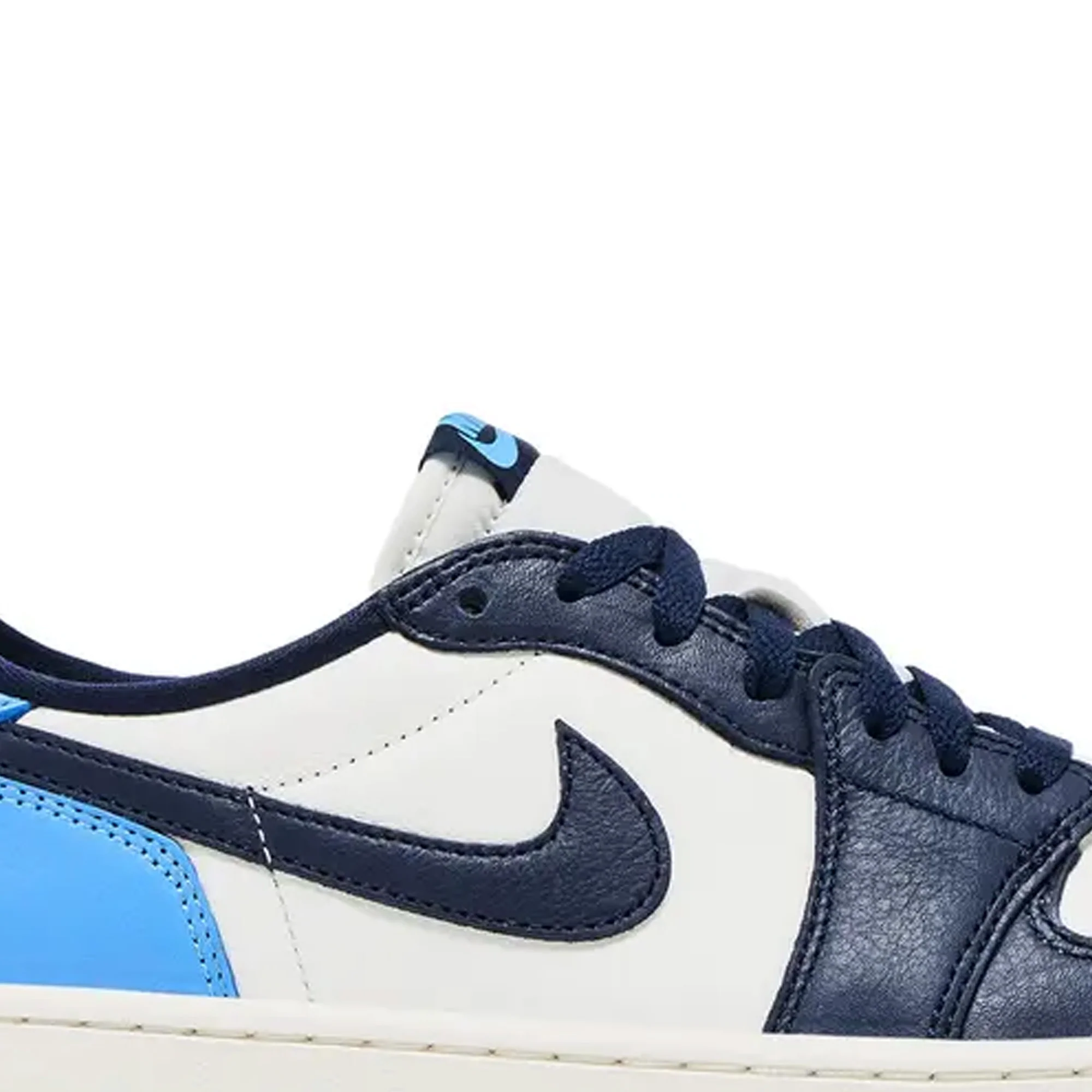 Air Jordan 1 Low OG 'Obsidian UNC' (2025) - Image 6