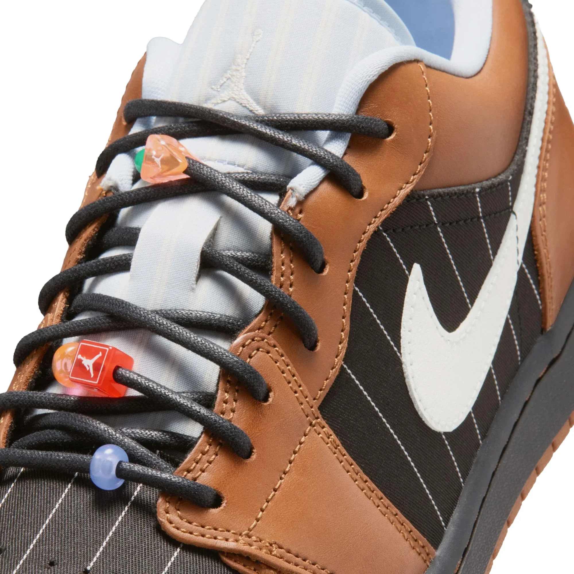 Air Jordan 1 Low SE 'Black Sail Light British Tan' (2026) - Image 7