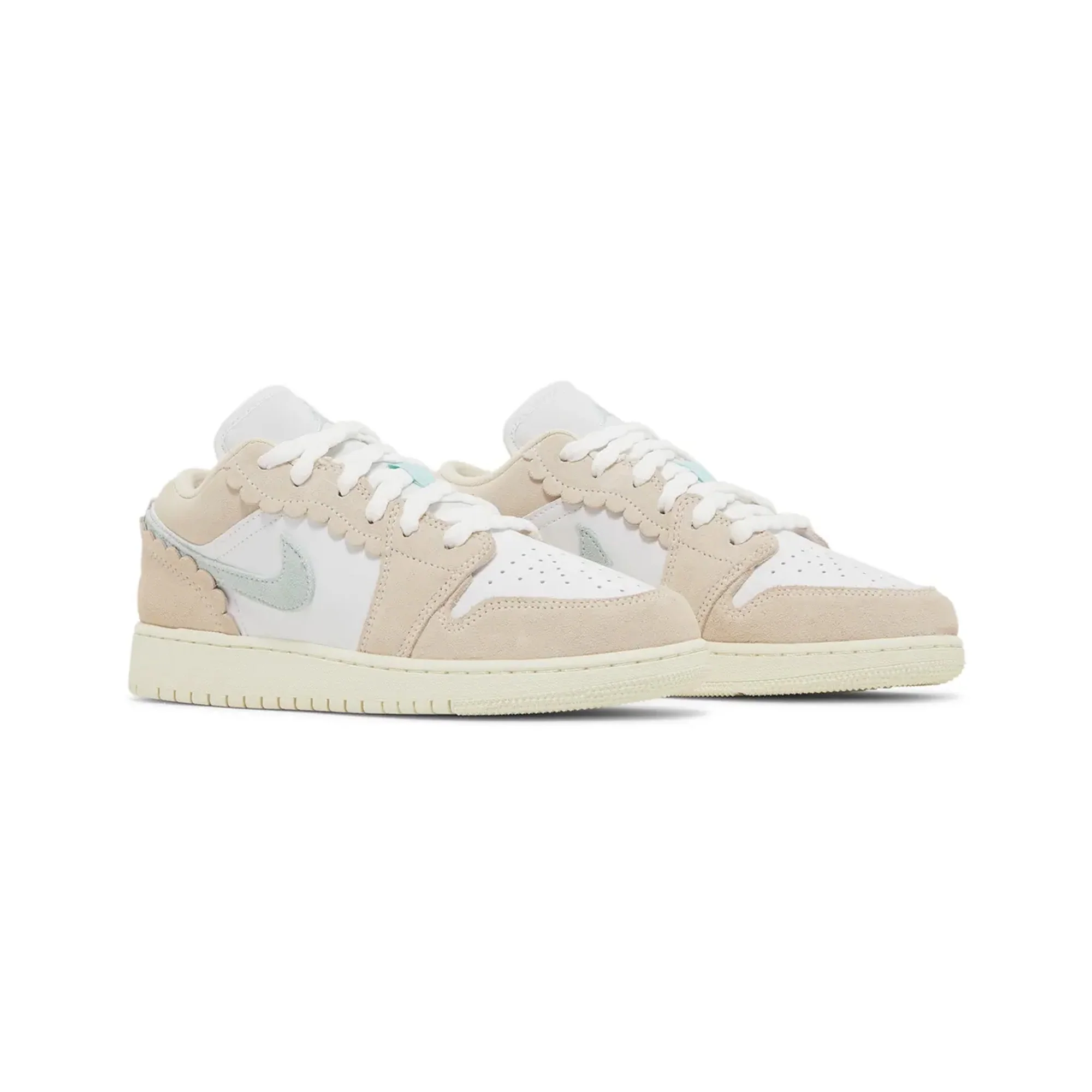 Air Jordan 1 Low SE 'Scalloped Edge Guava Ice' GS (2023) - Image 2