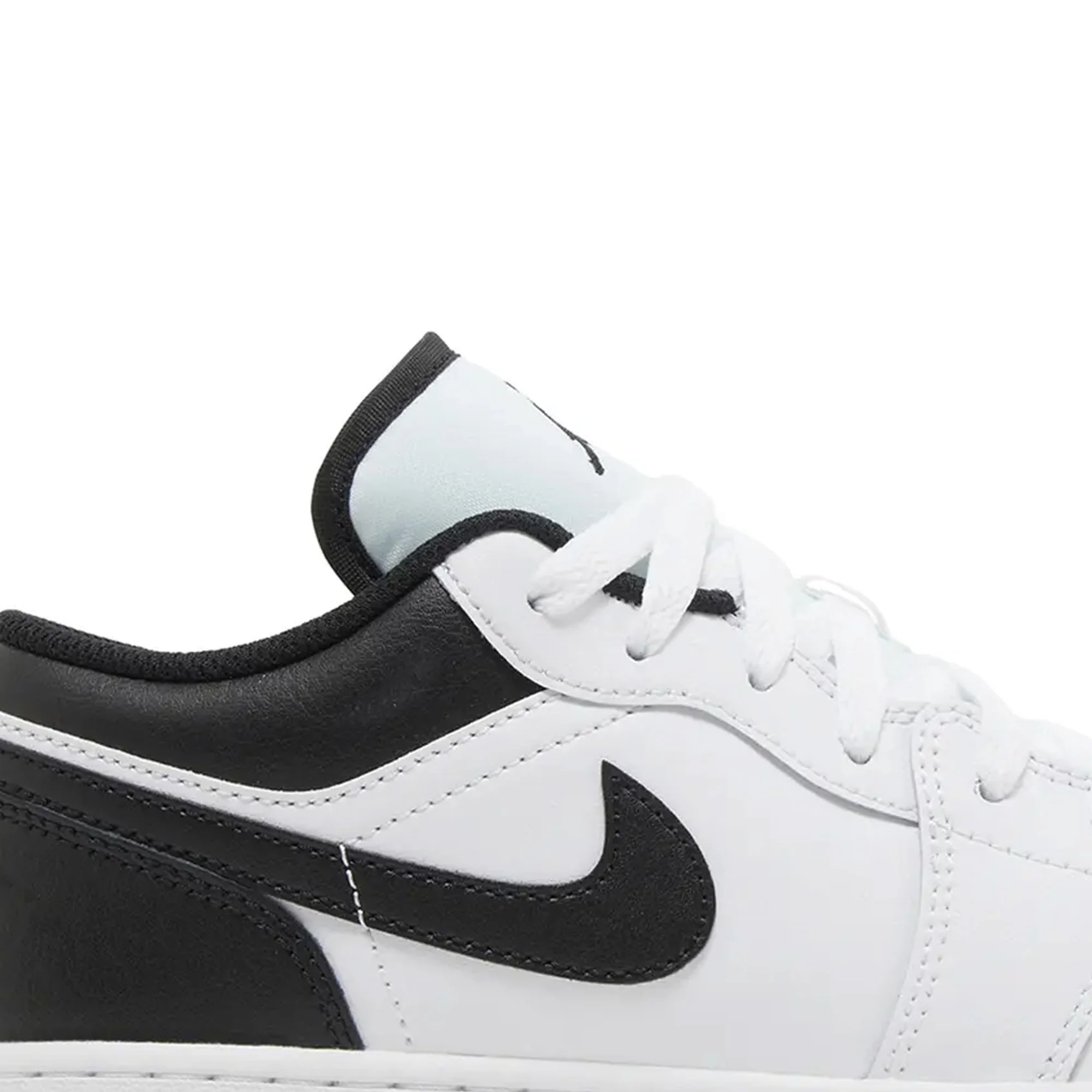 Air Jordan 1 Low 'White Black' GS (2023) - Image 6