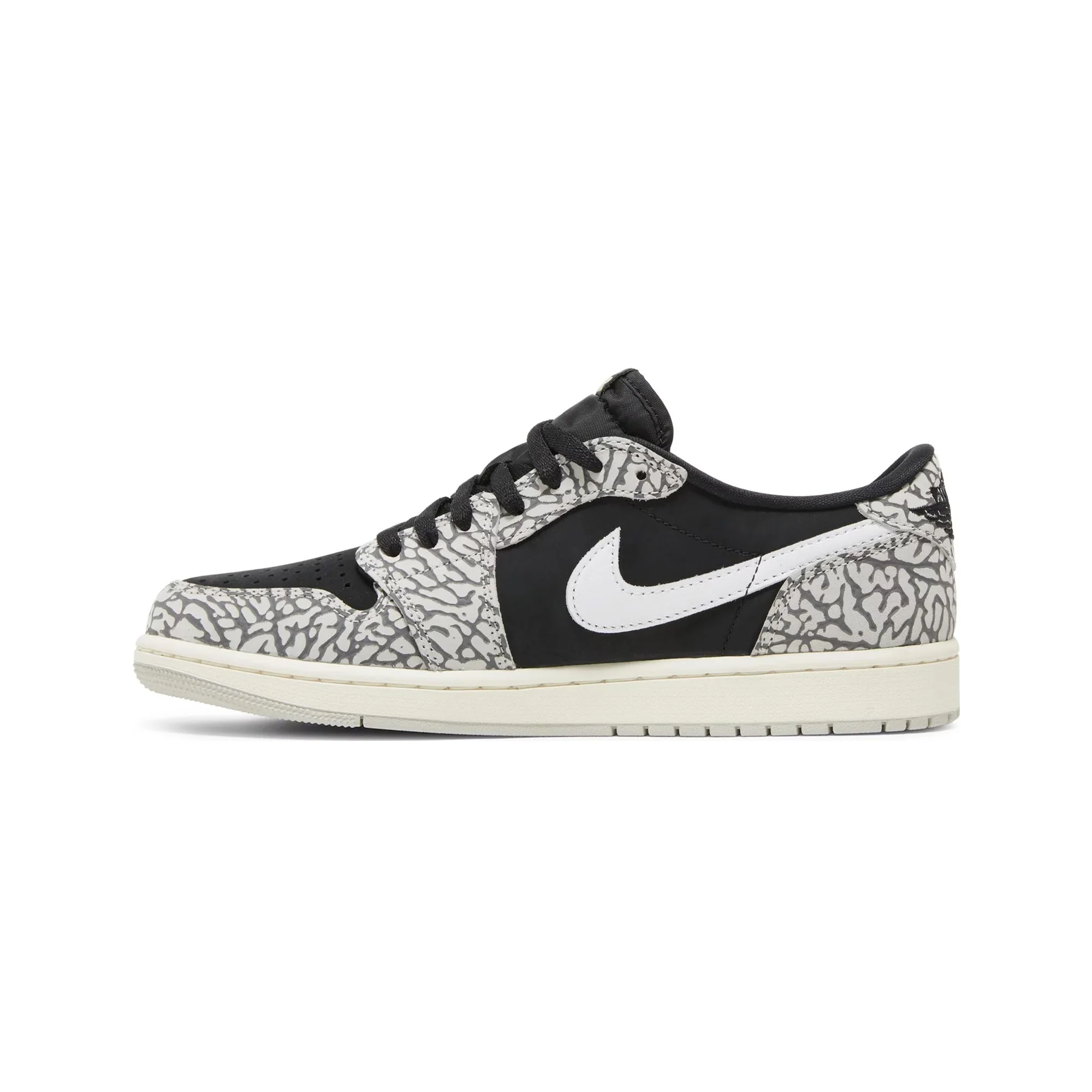 Air Jordan 1 Retro Low OG 'Black Cement' GS - Image 3