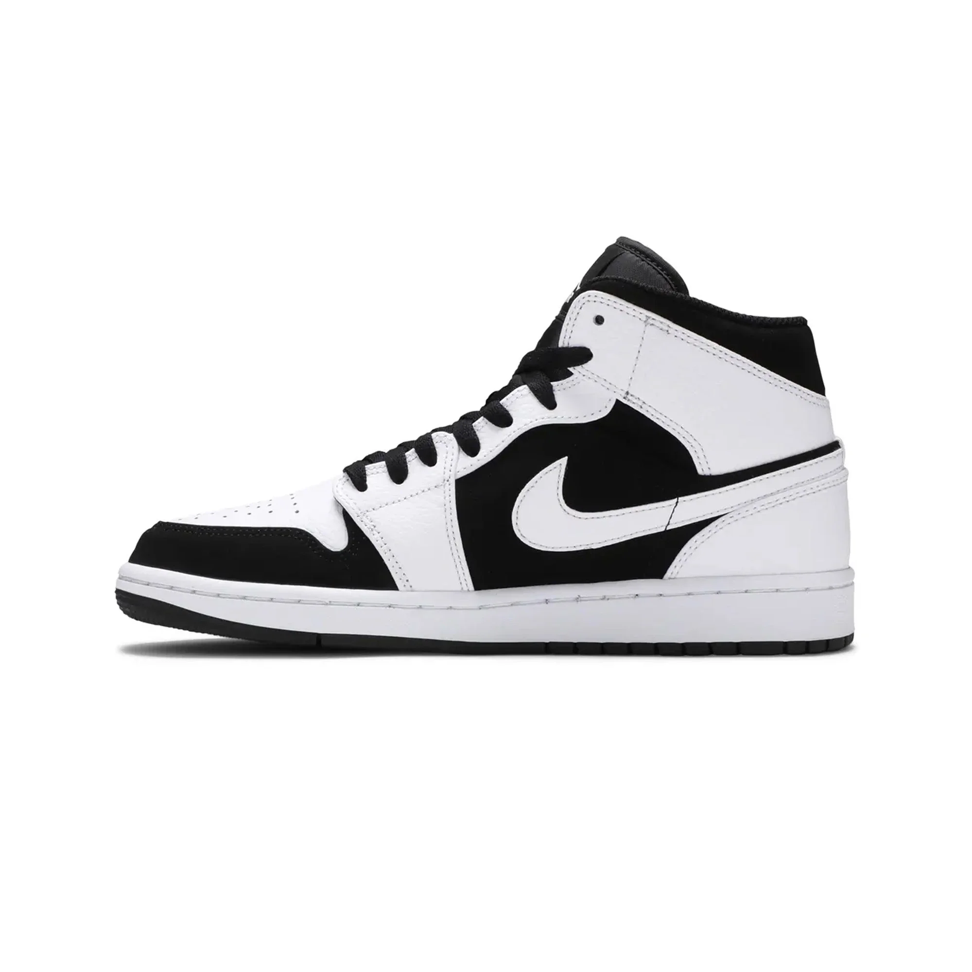 Air Jordan 1 Retro Mid 'Tuxedo' (2018) - Image 3