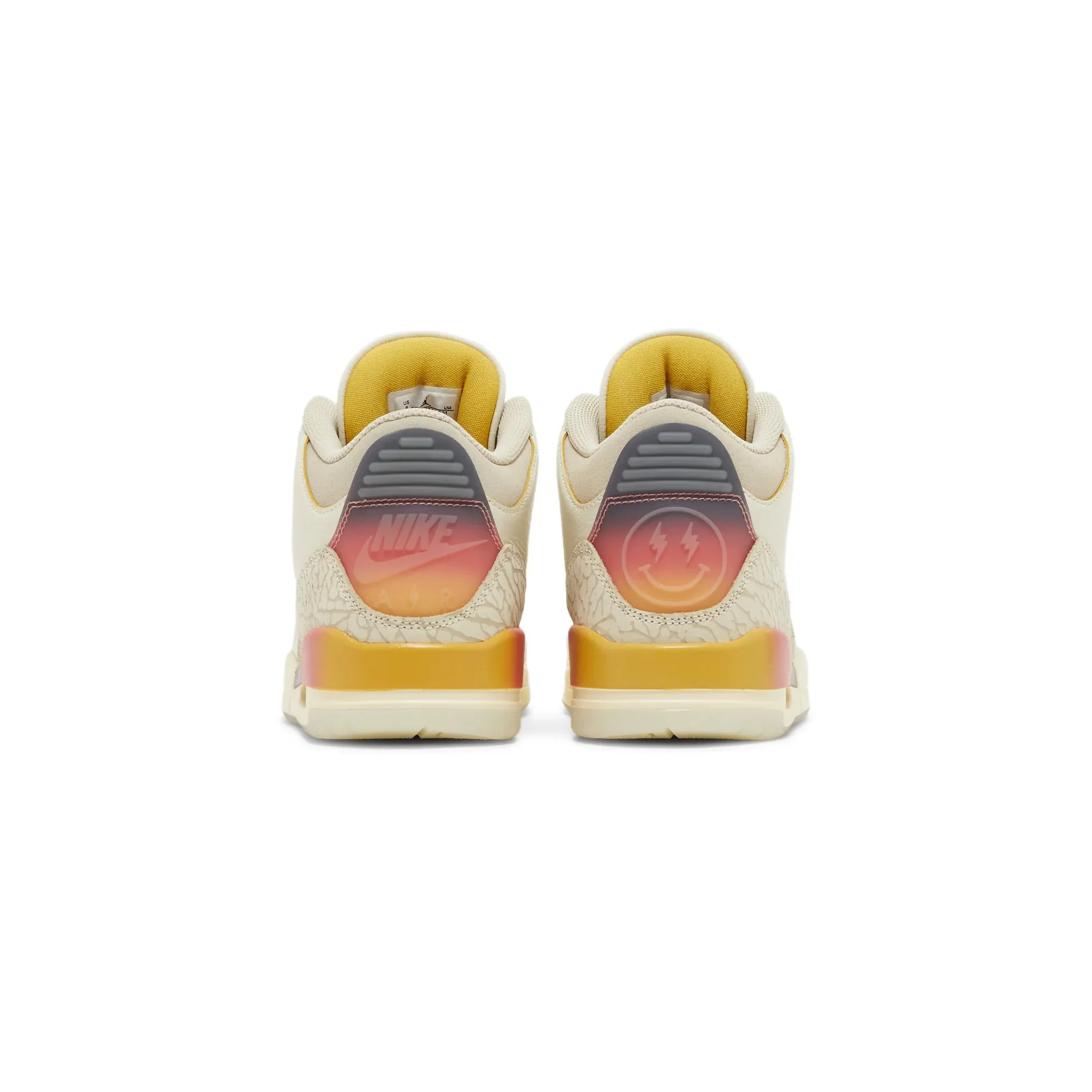 Air Jordan 3 Retro SP x J Balvin 'MedellĂn Sunset' (2023) - Image 4