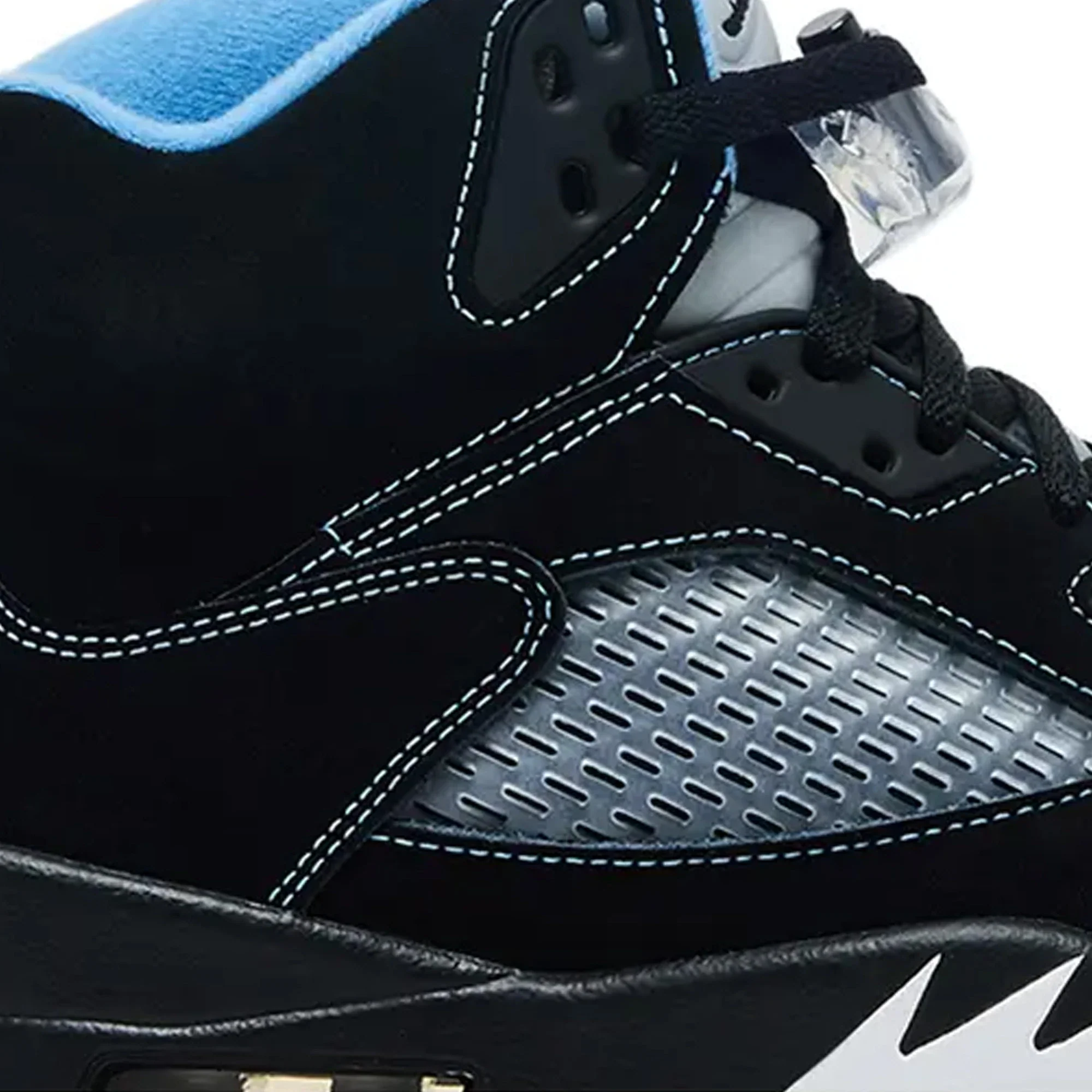 Air Jordan 5 Retro 'Black University Blue' (2026) - Image 5
