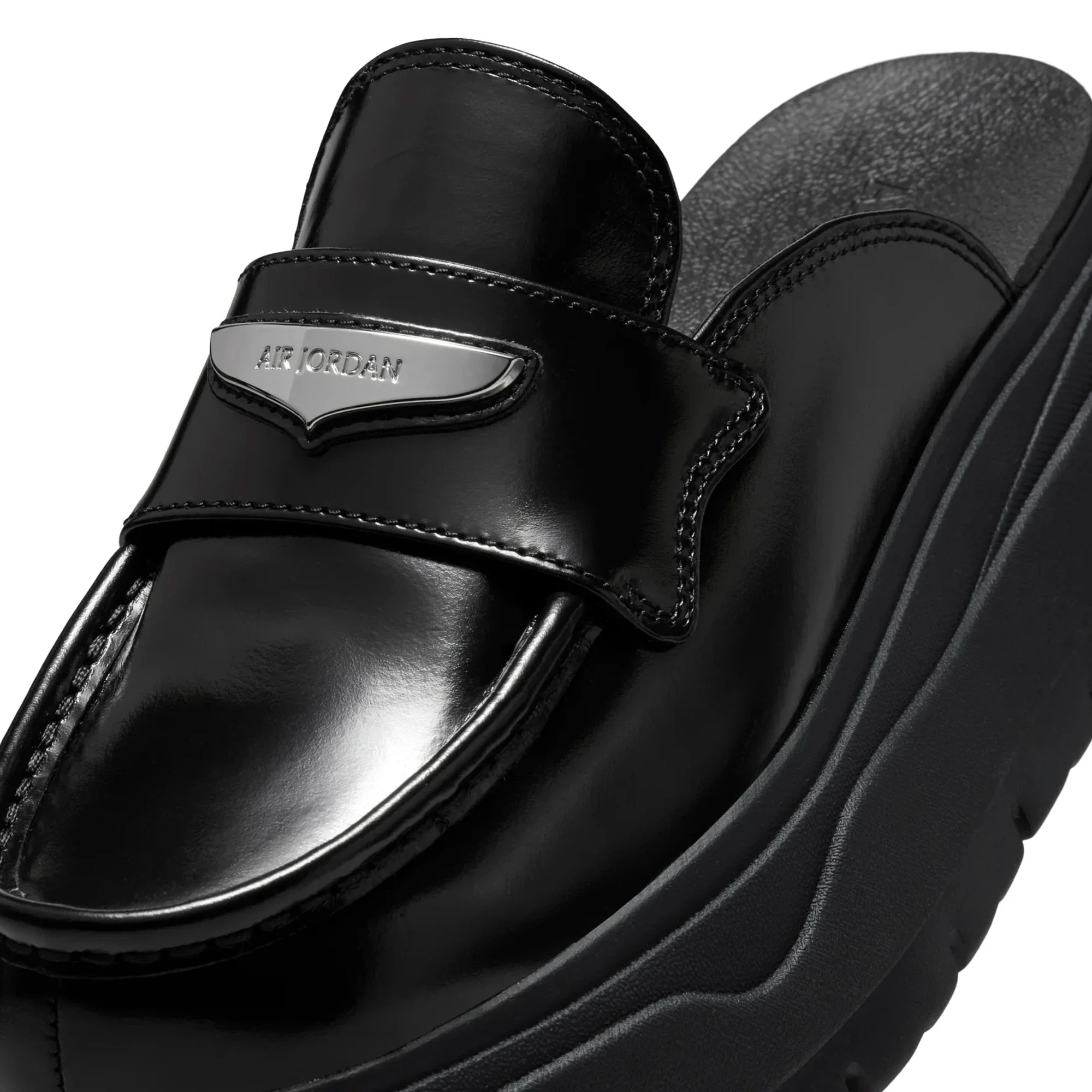 Air Jordan Mule 'Black Metallic Silver' Women's (2025) - Image 5
