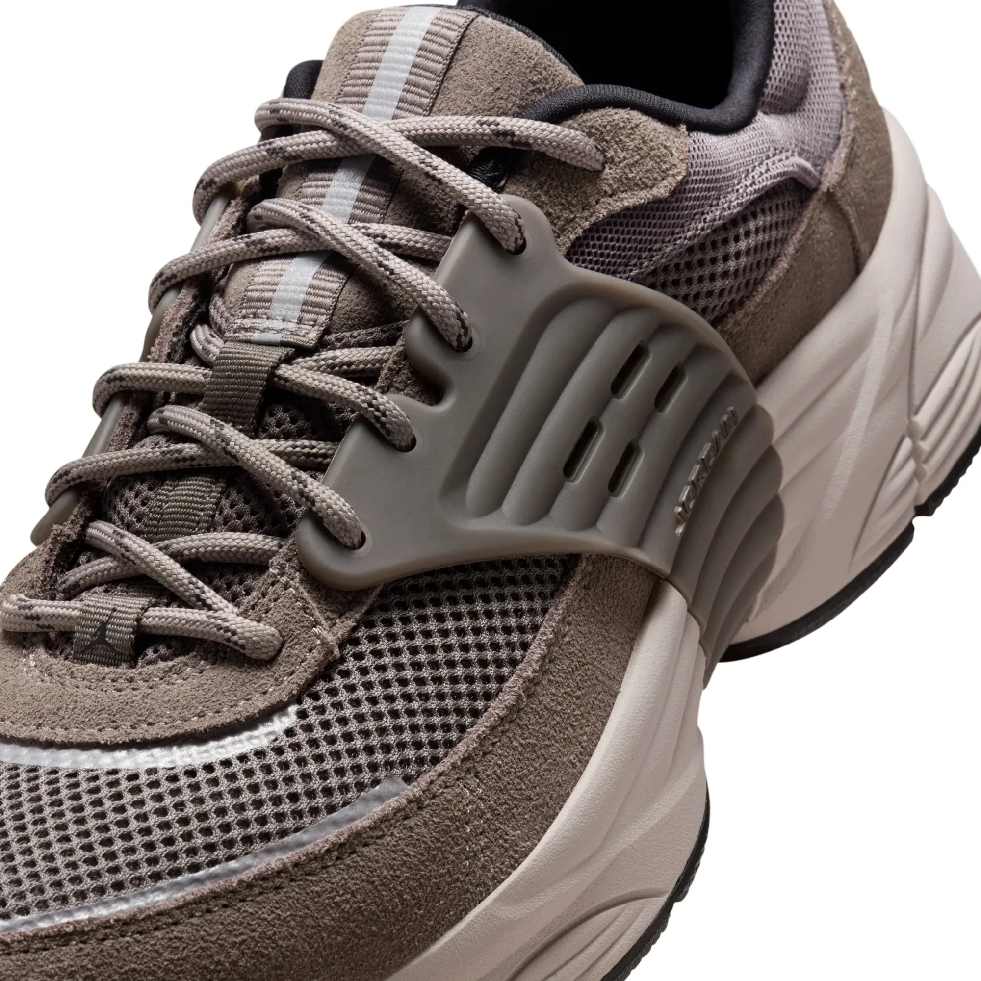 Air Jordan Trunner O/S 'Cave Stone' (2025) - Image 6
