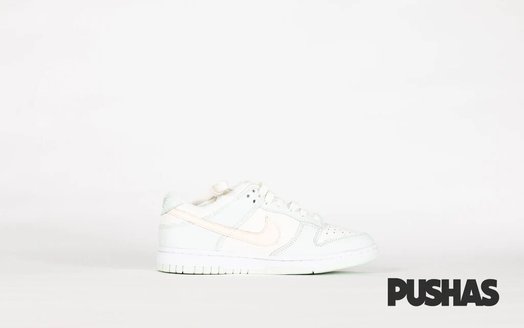 Dunk Low 'Barely Green' W - Image 4