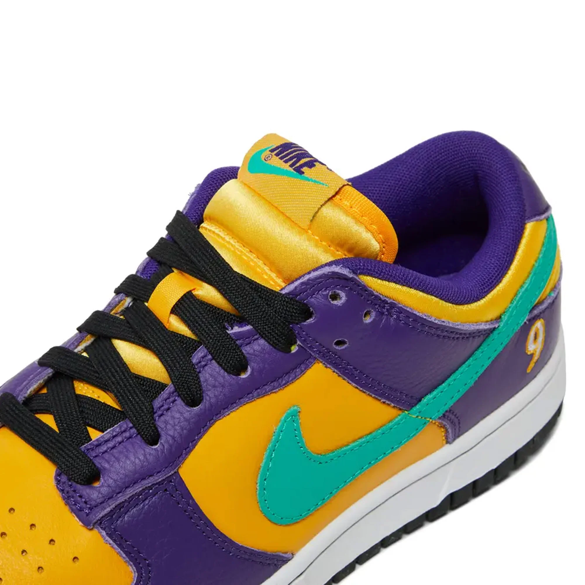 Dunk Low LX 'Lisa Leslie' W (2022) - Image 8