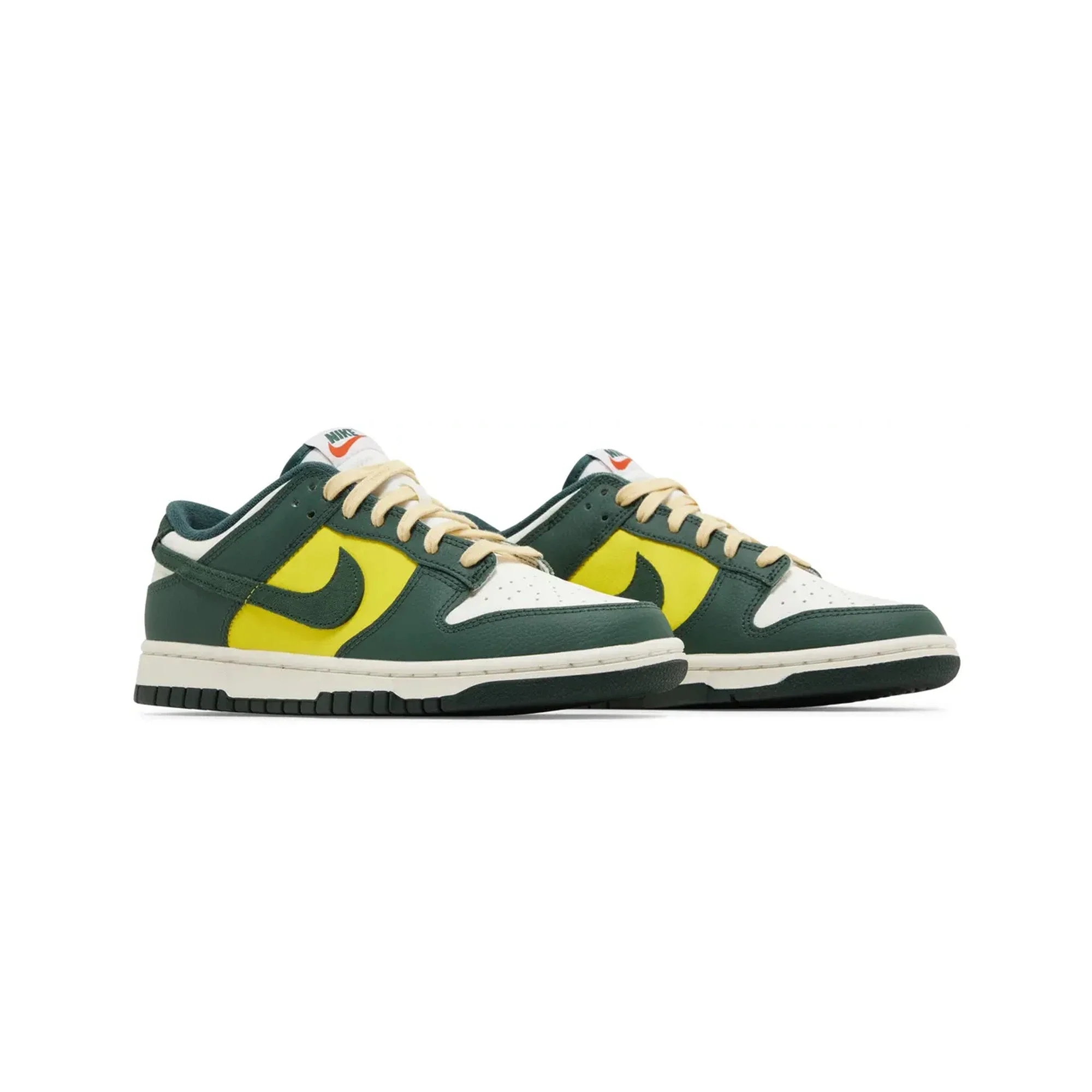 Nike Dunk Low SE 'Noble Green' Women's (2023) - Image 2