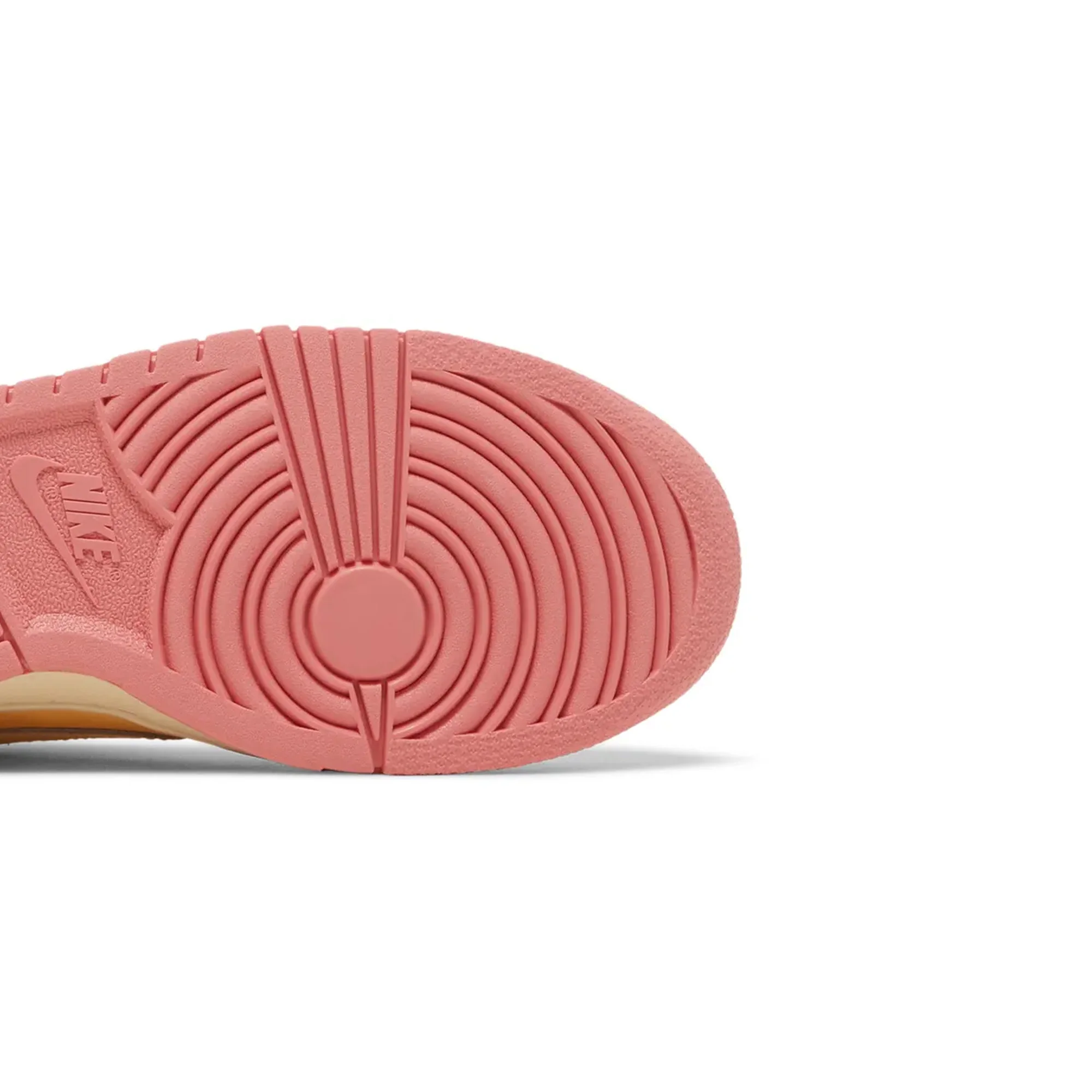 Dunk Low 'Strawberry Peach Cream' GS (2023) - Image 8