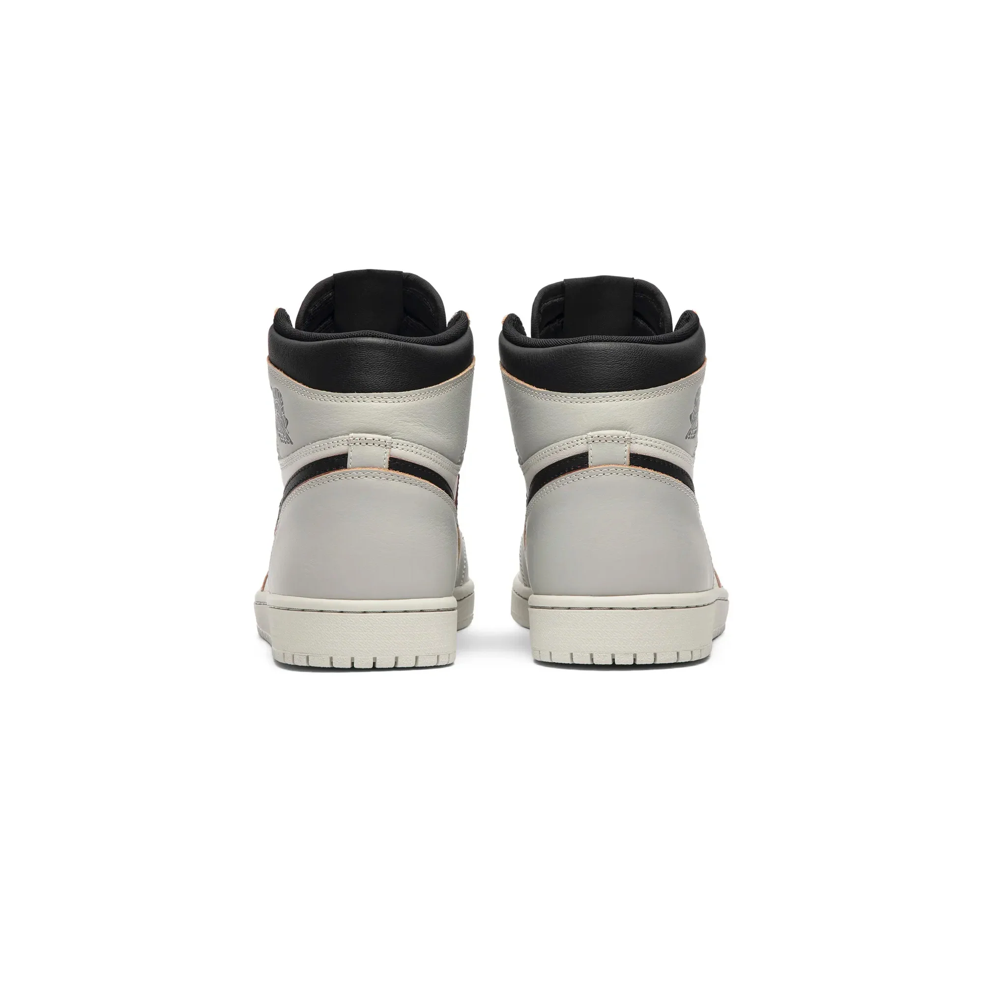 Jordan 1 Retro High OG Defiant 'SB NYC to Paris' (2019) - Image 4