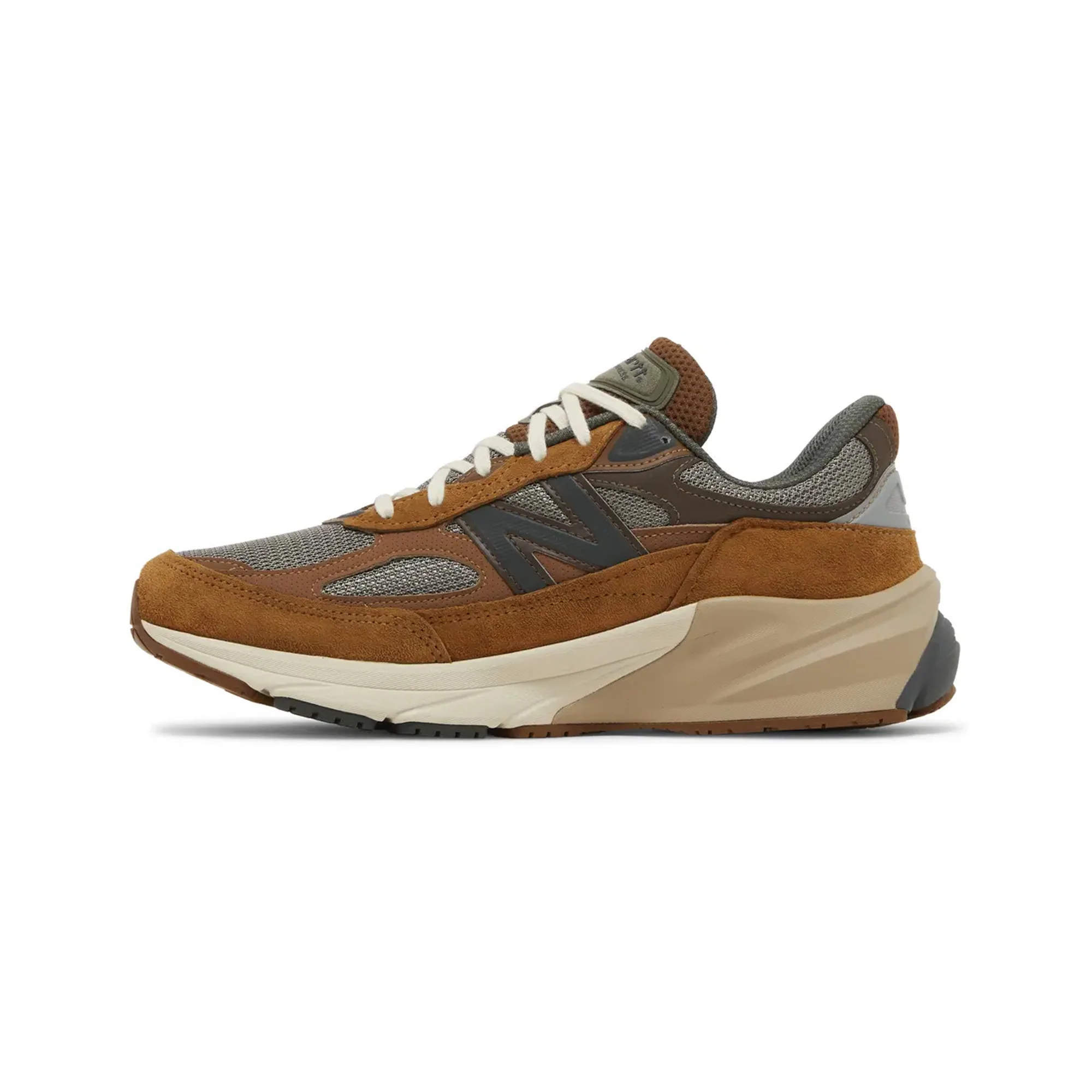 New Balance 990v6 'Carhartt WIP Sculpture Center' (2023) - Image 3