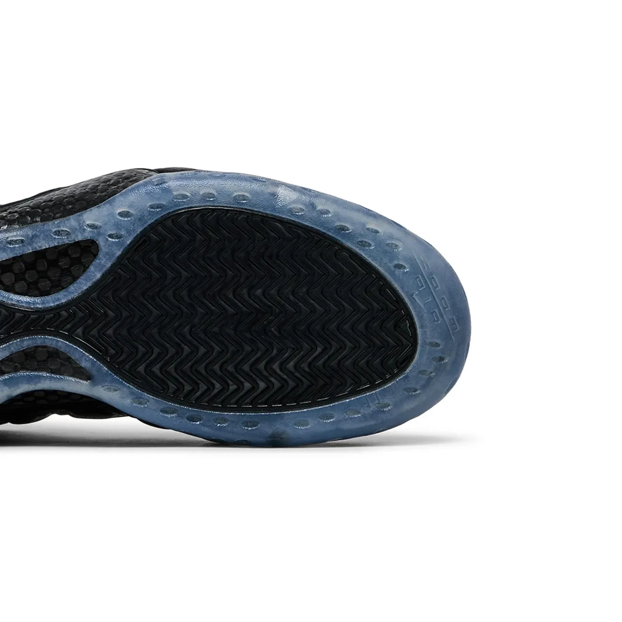 Nike Air Foamposite One 'Carbon Fiber' (2025) - Image 6