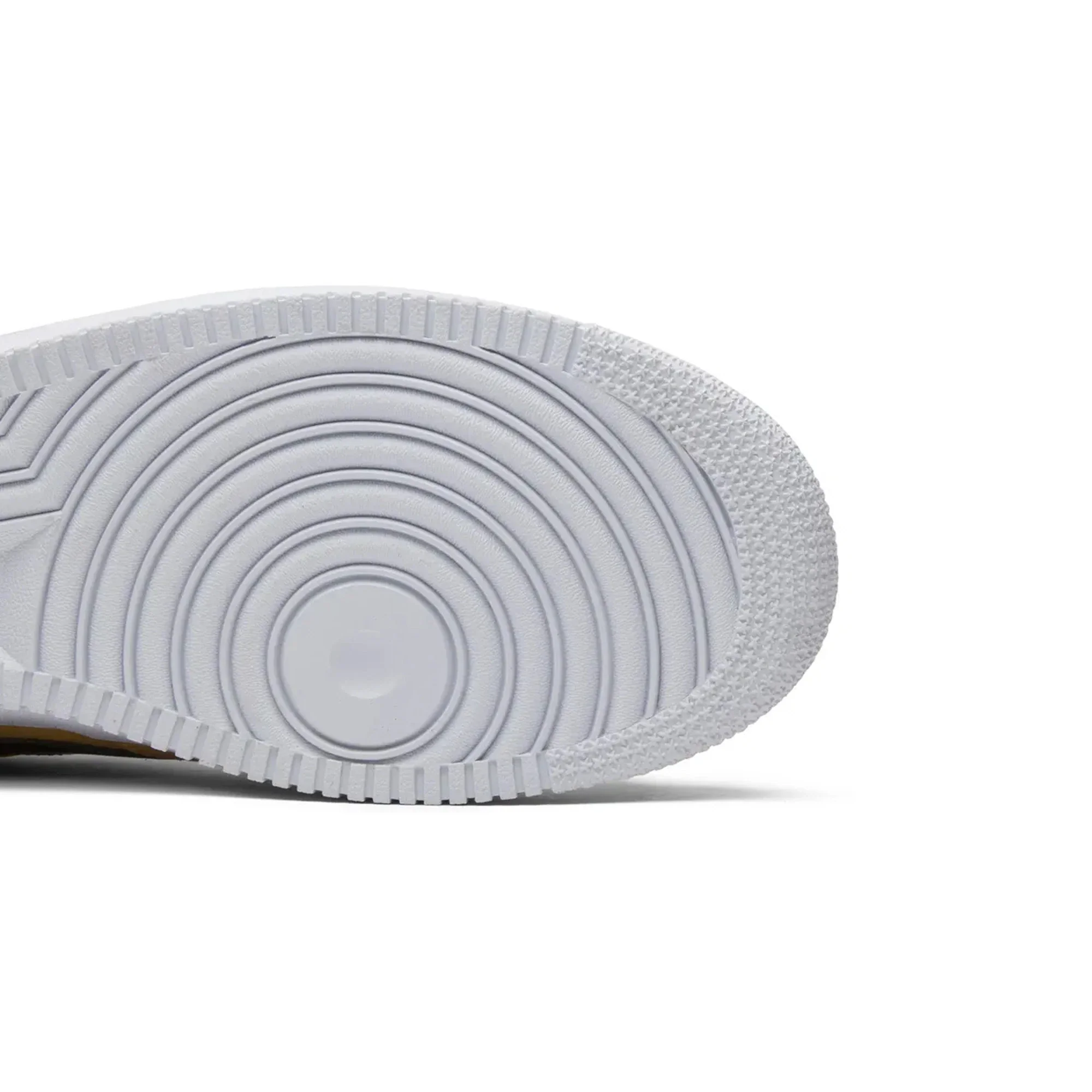 Nike Air Force 1 'Statement Game' (2017) - Image 6