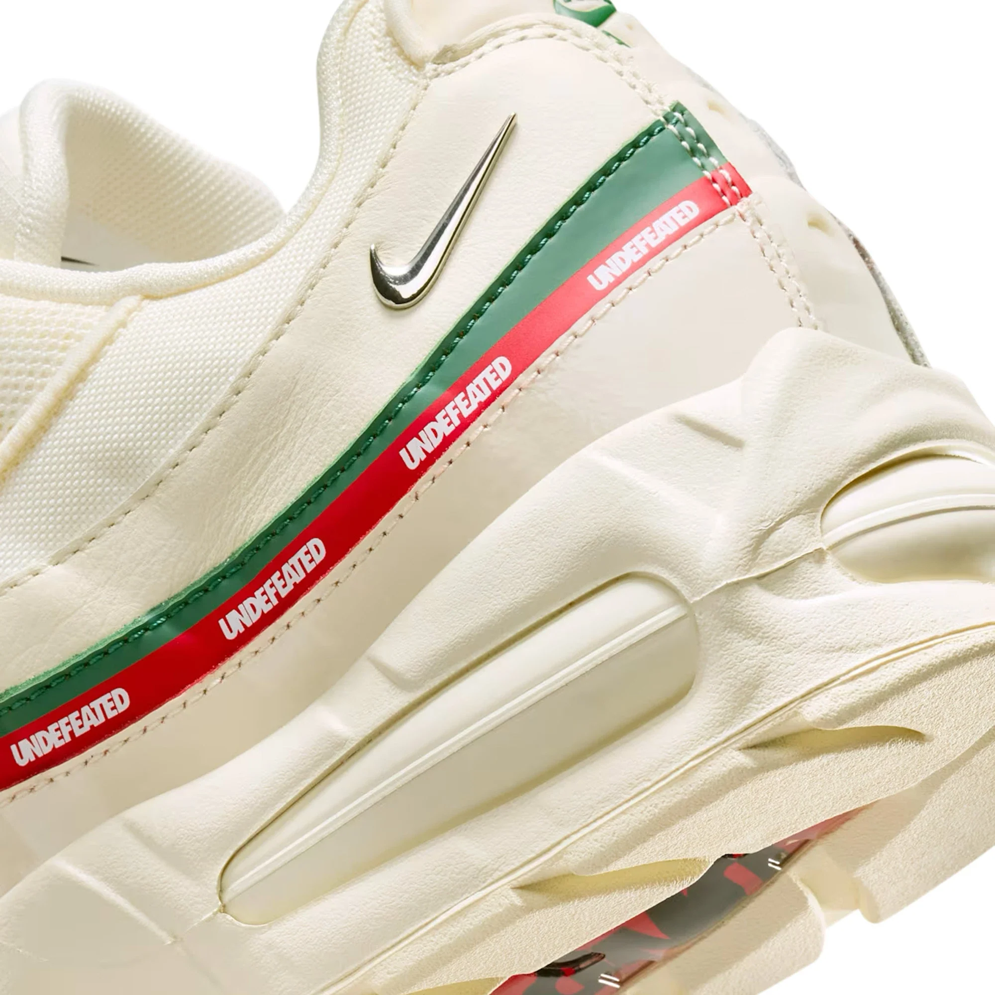 Nike Air Max 95 SP 'Undefeated Sail' (2025) - Image 8
