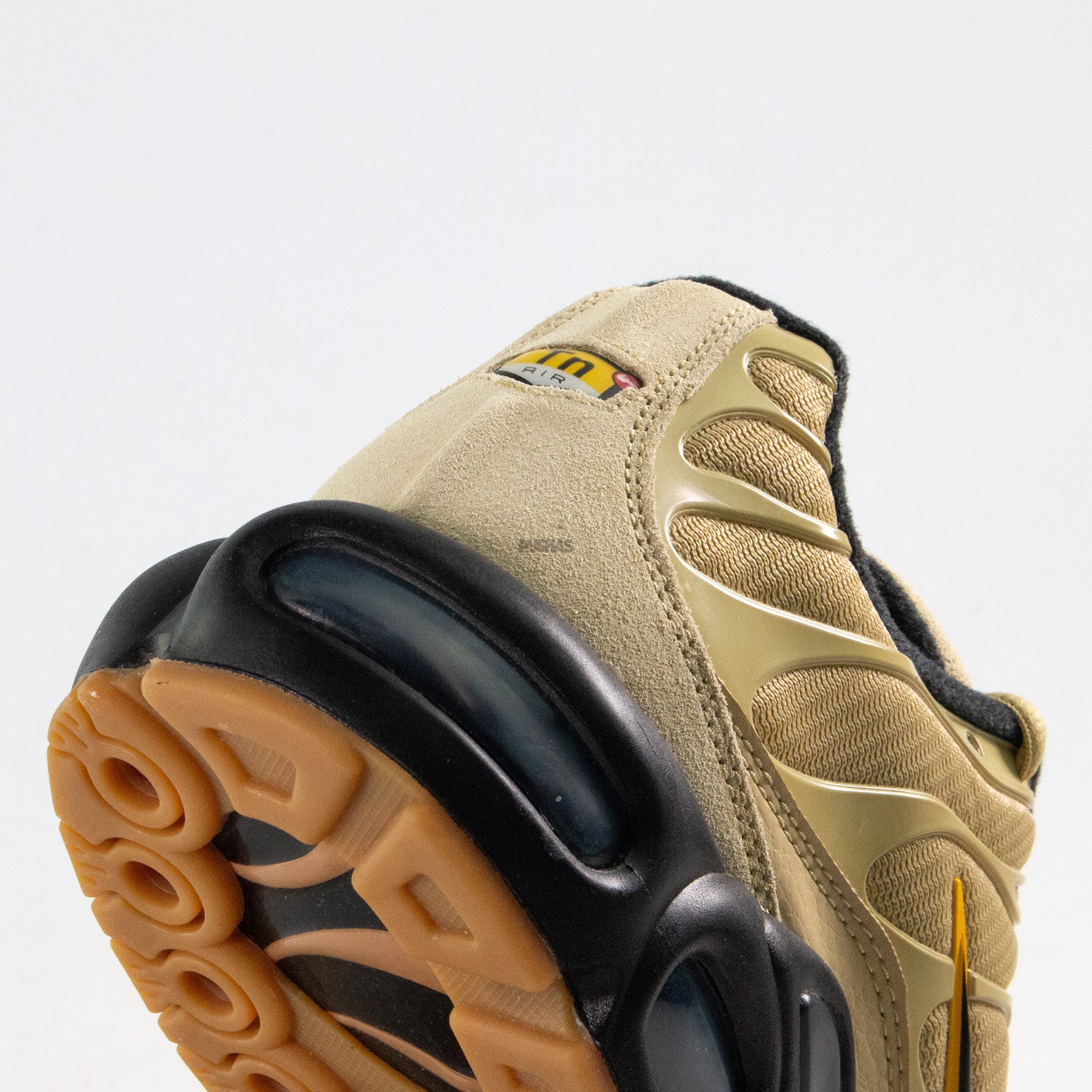 Nike Air Max Plus TN 'OG Gold Bullet' (2022) - Image 10