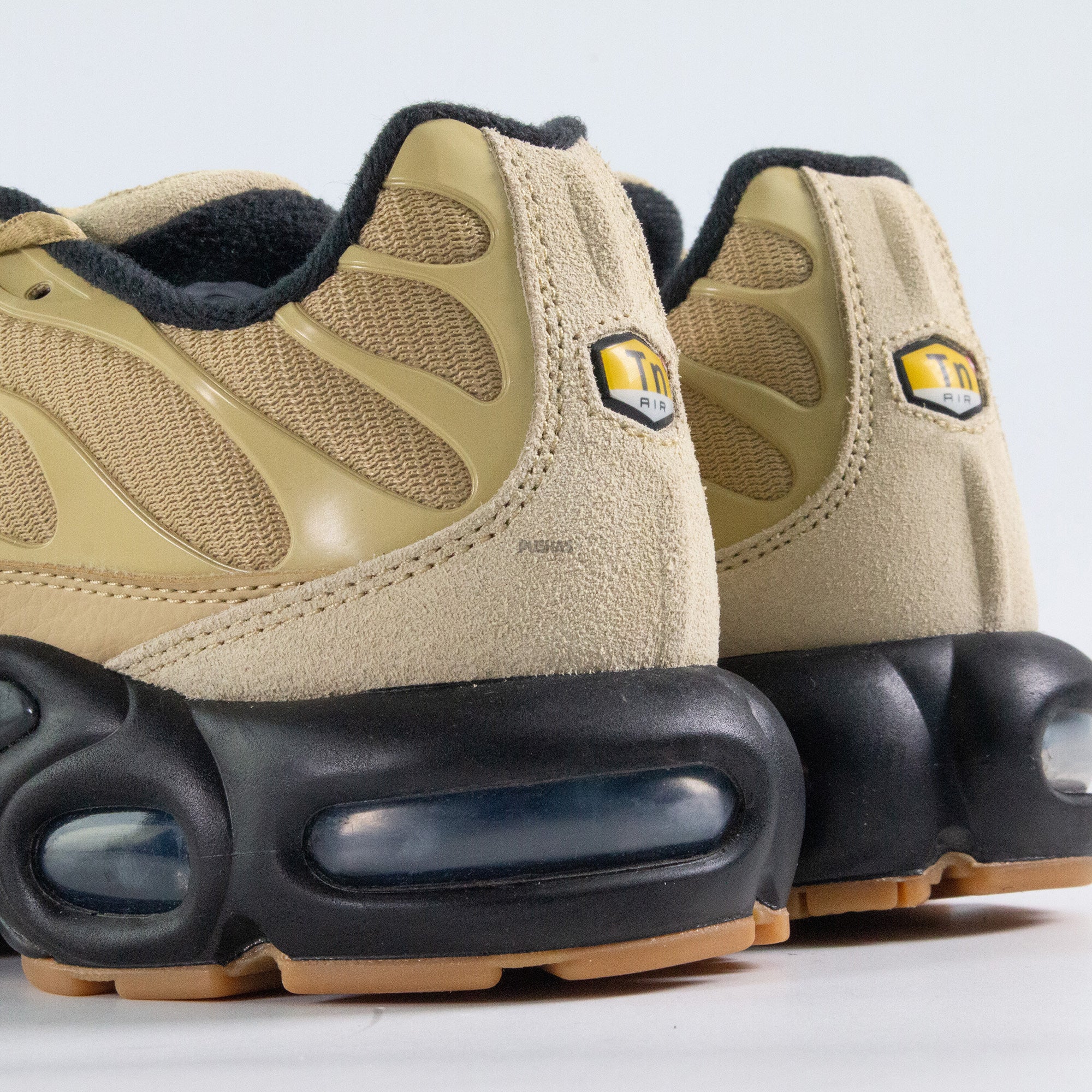 Nike Air Max Plus TN 'OG Gold Bullet' (2022) - Image 11