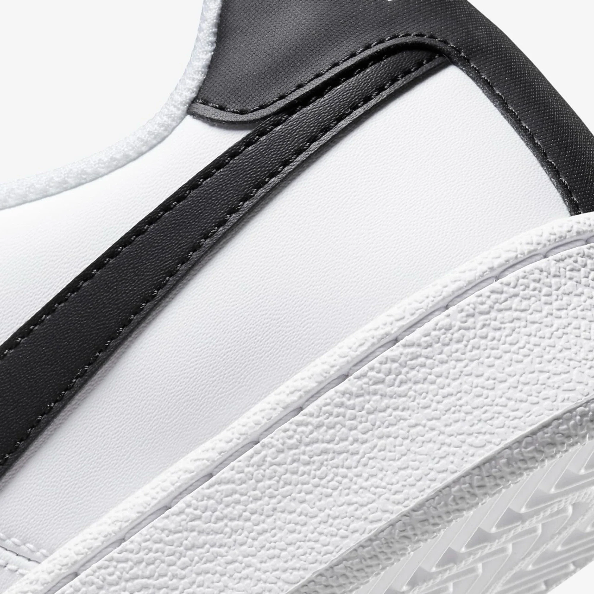 Nike Court Royale 'White Black' - Image 7