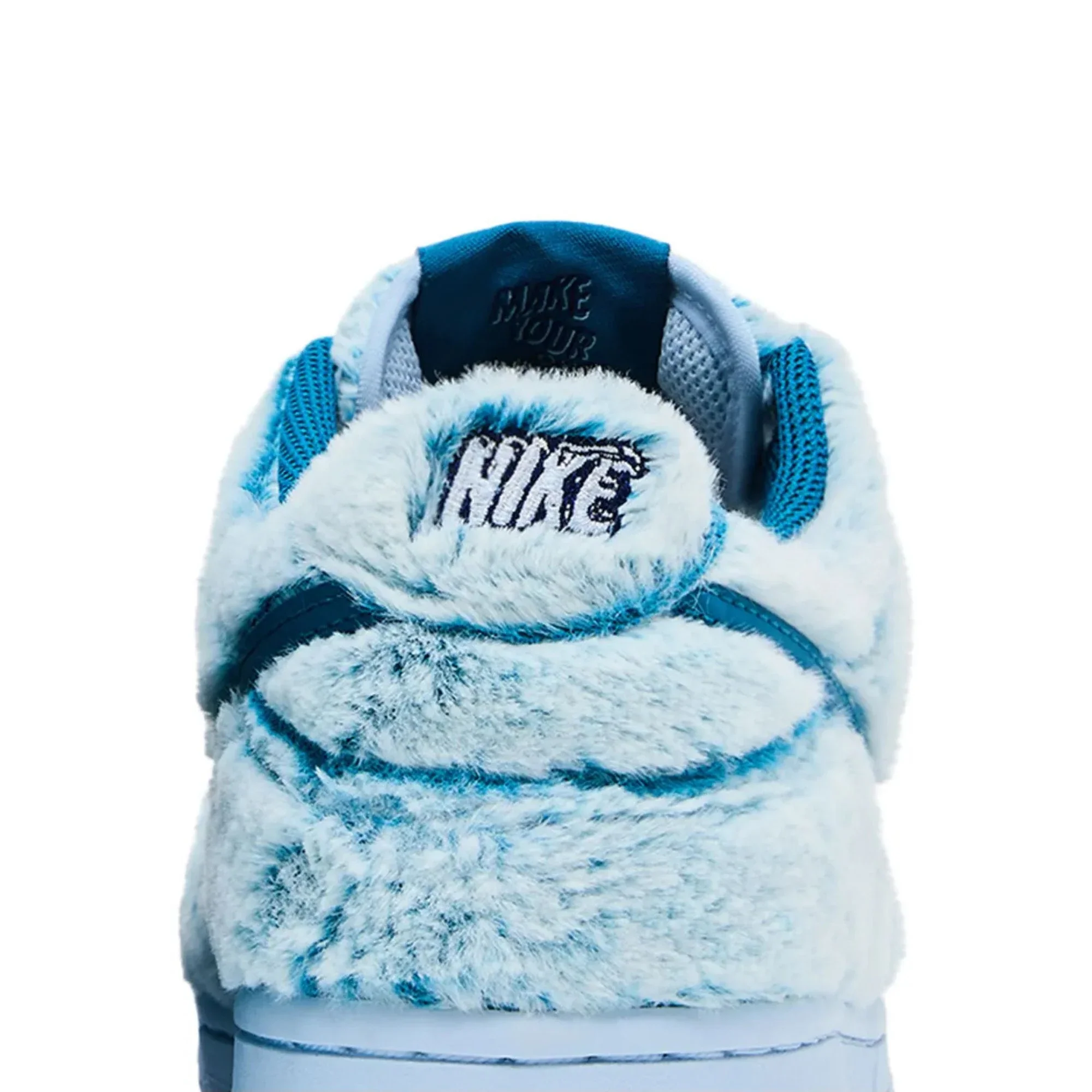 Nike Dunk Low 'Abominable Snowman' GS (2025) - Image 6