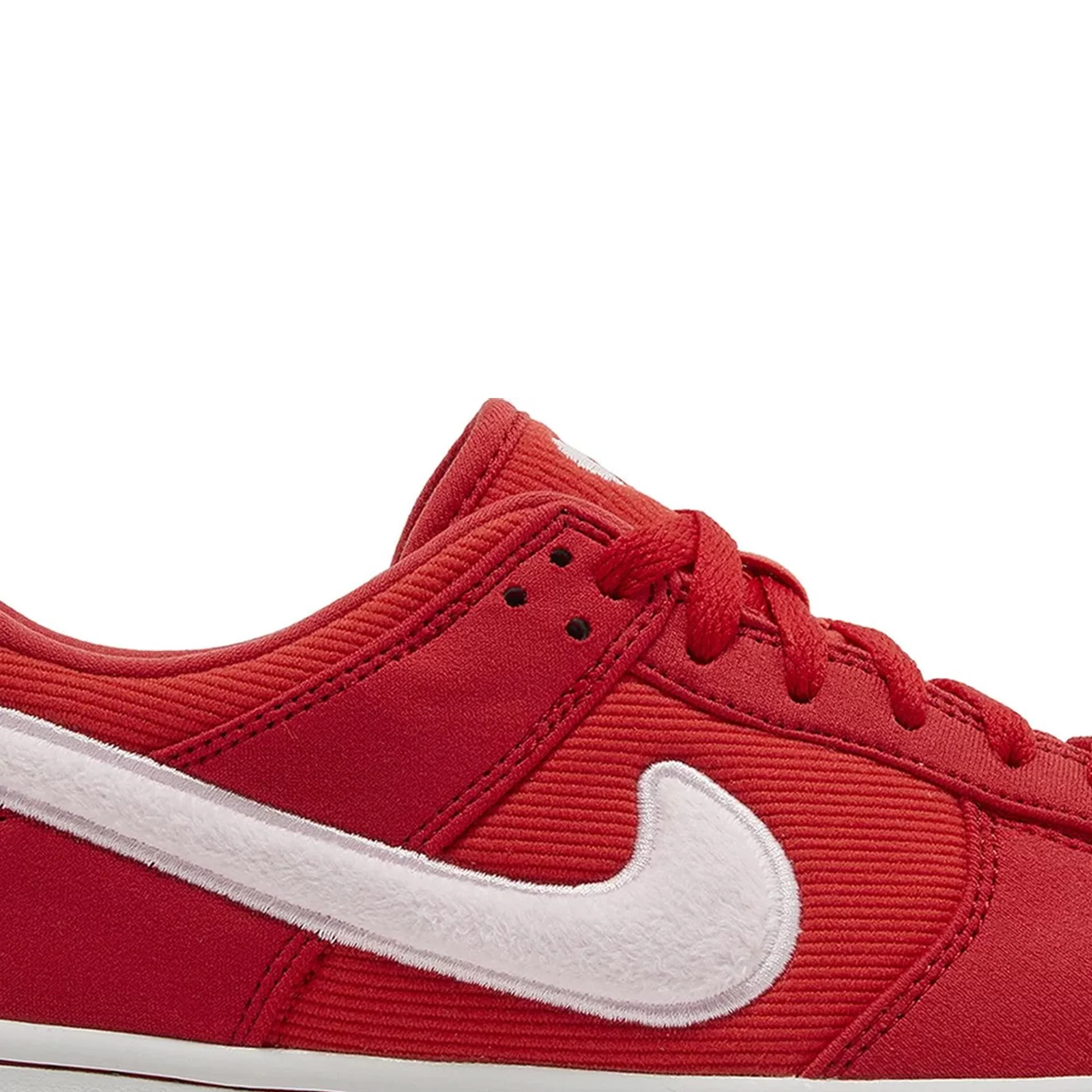 Nike Dunk Low 'Valentines Day' GS (2024) - Image 6