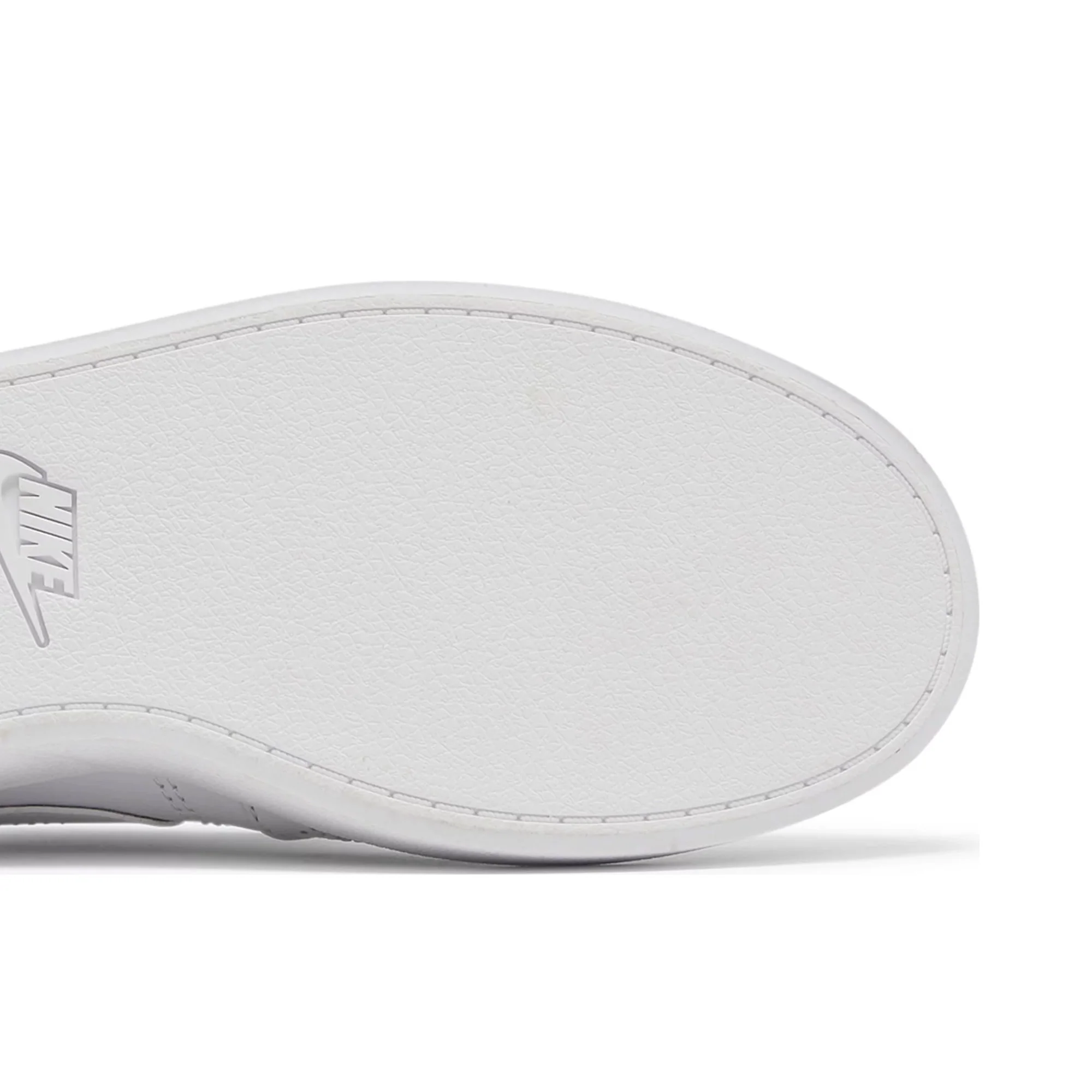 Nike Kwondo 1 x G-Dragon Peaceminusone 'Triple White' (2022) - Image 6
