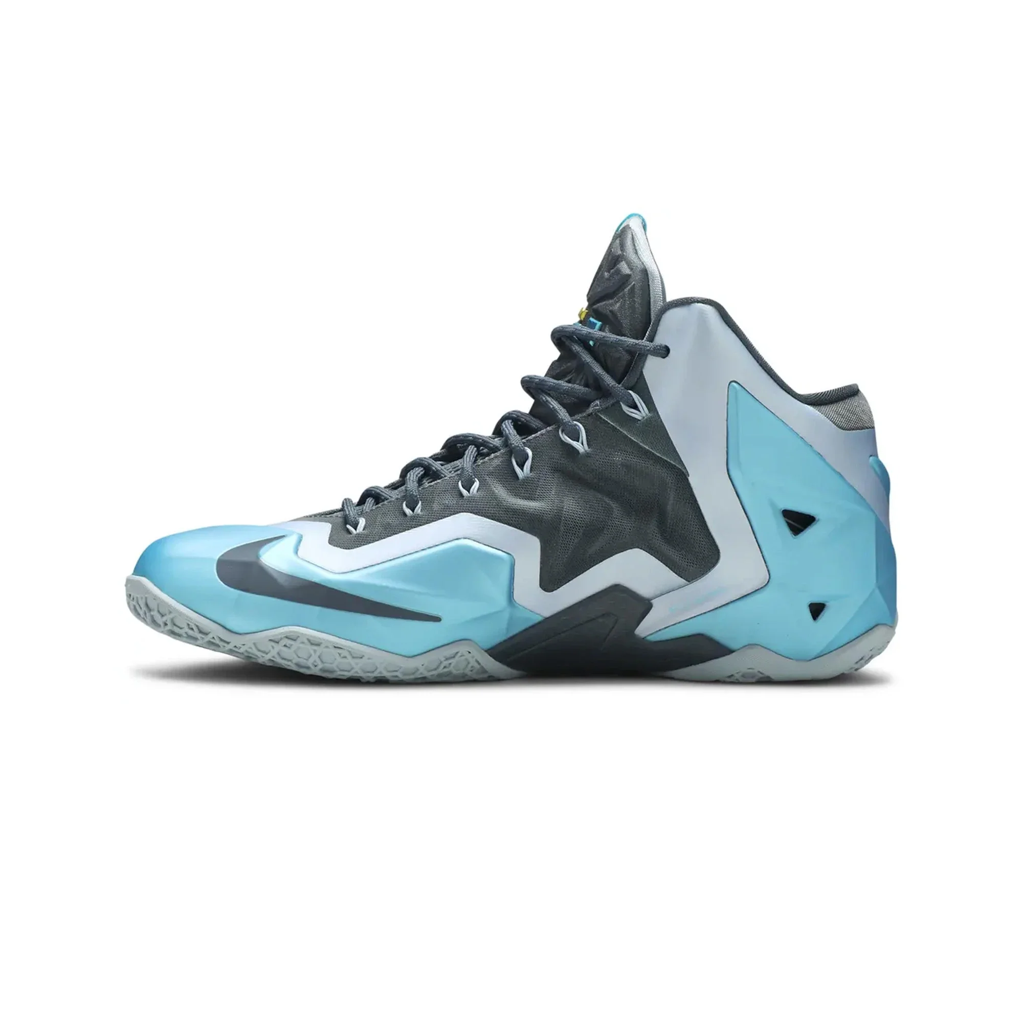 Nike LeBron 11 'Armory Slate' (2013) - Image 3