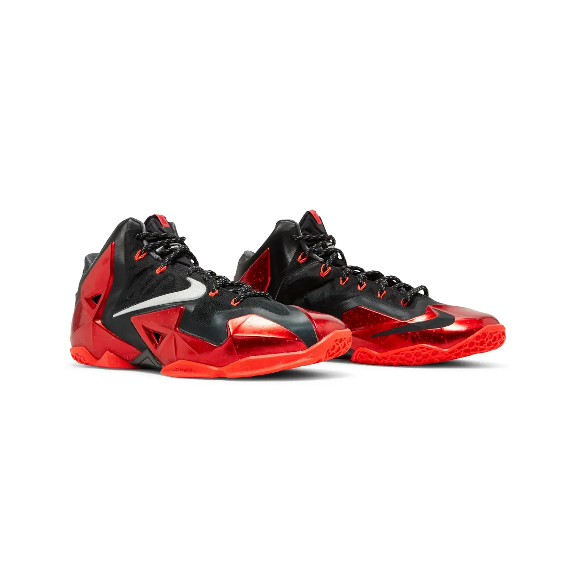 Nike LeBron 11 'Away' (2013) - Image 2