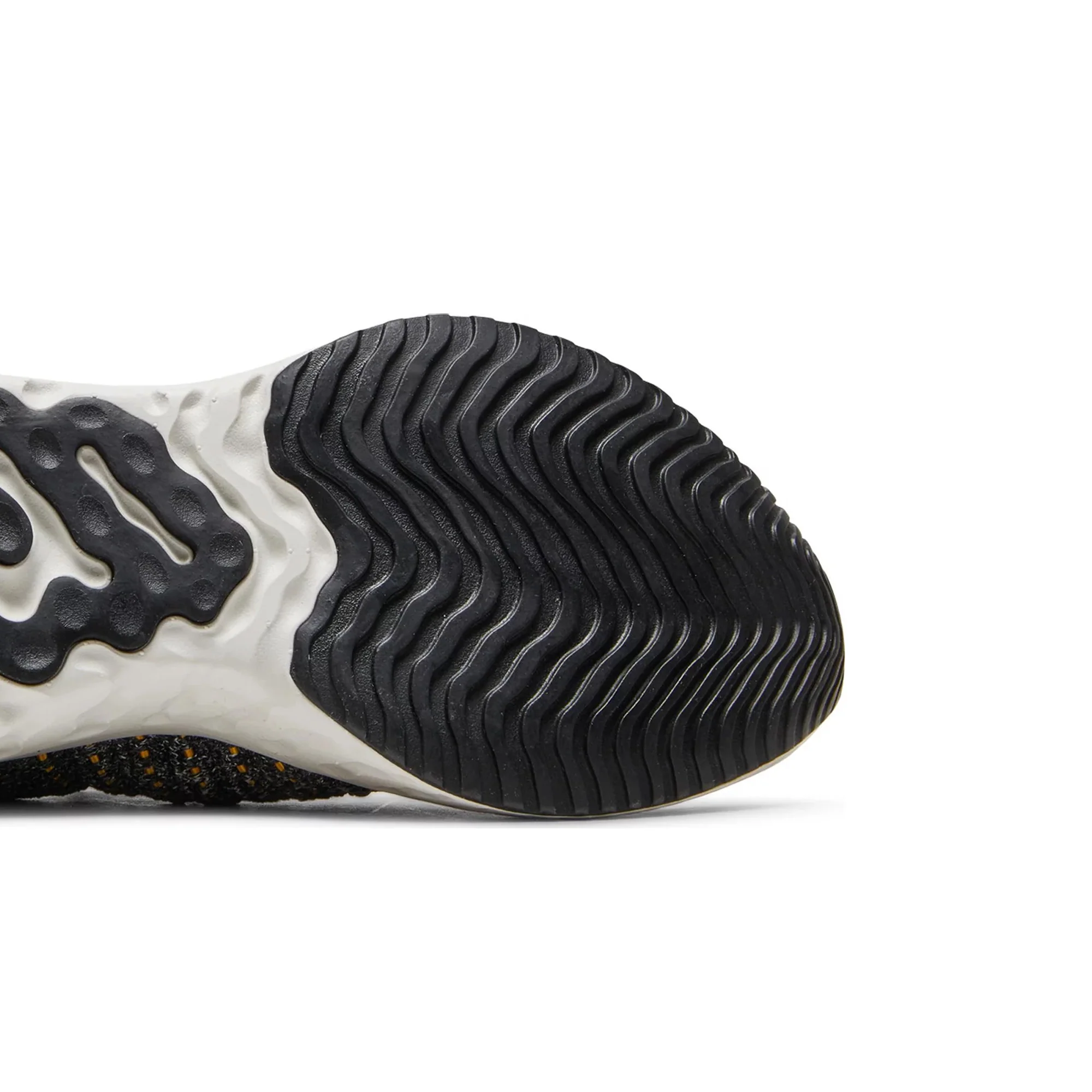 Nike React Phantom Run Flyknit 2 'Black Phantom' Women's - Image 8