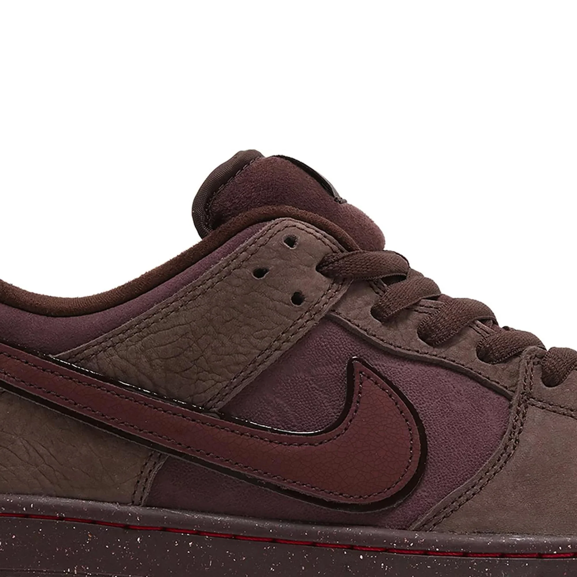 Nike SB Dunk Low 'City Of Love Burgundy Crush' (2024) - Image 6