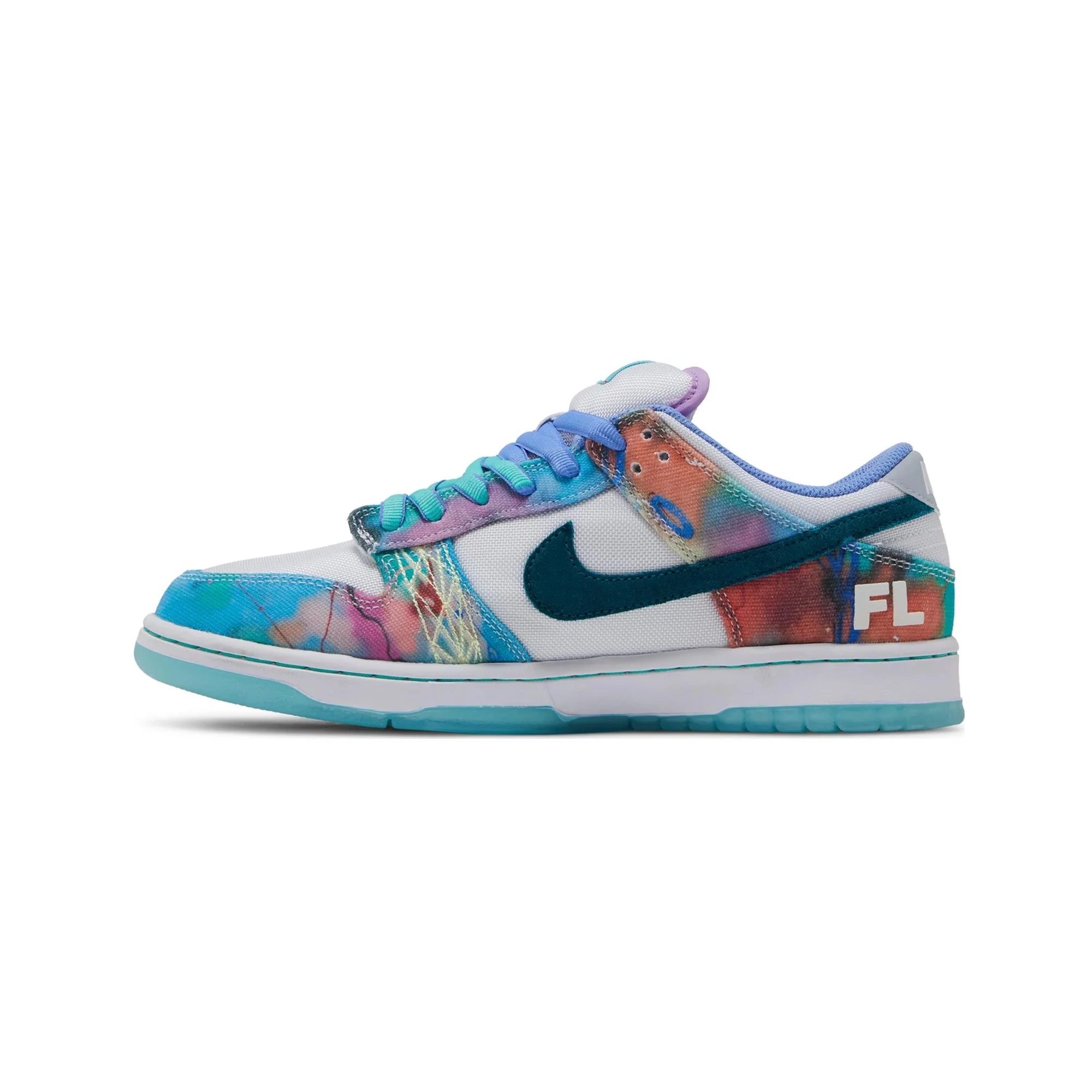 Nike SB Dunk Low Futura Laboratories 'Bleached Aqua' (2024) - Image 3