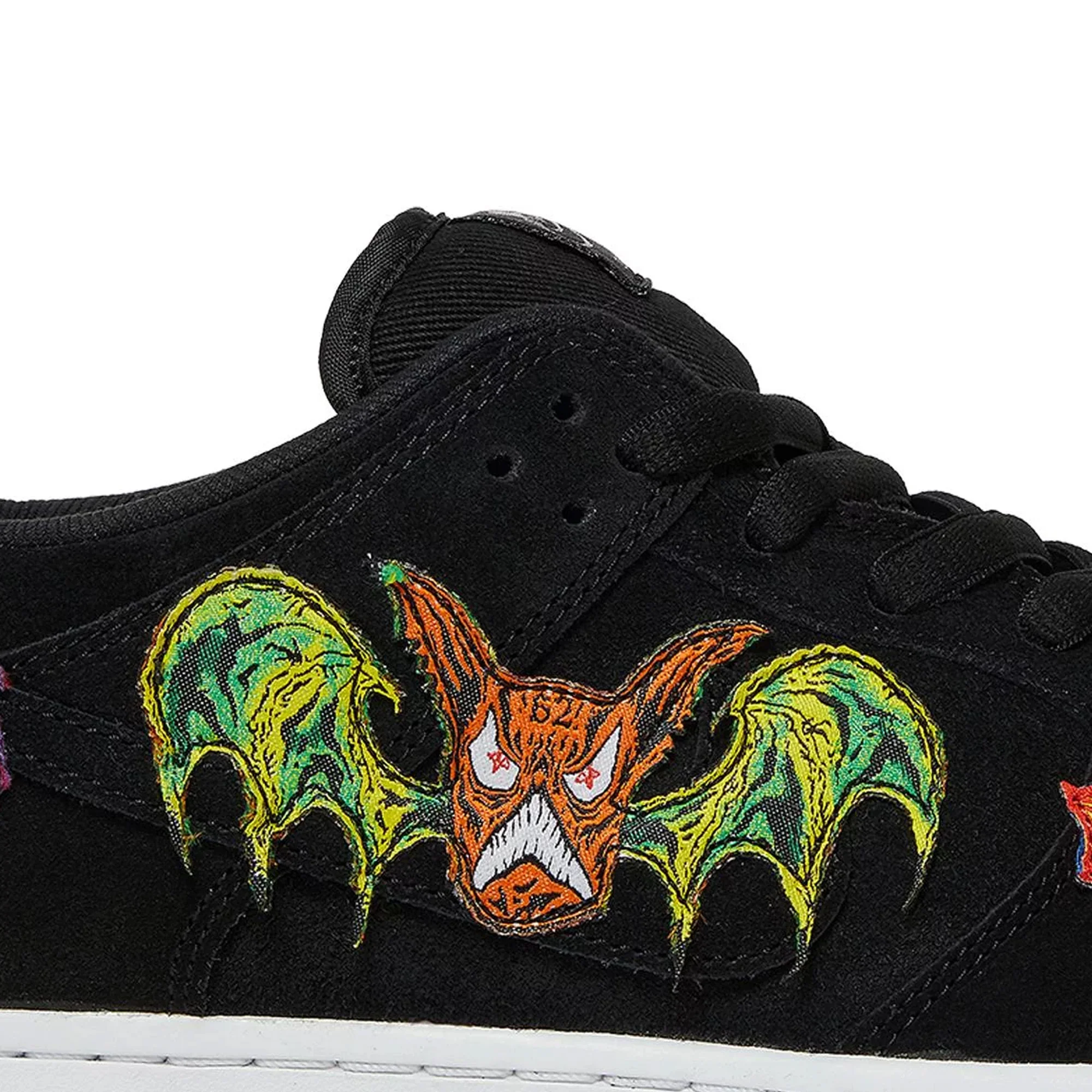 SB Dunk Low Pro QS x Neckface (2022) - Image 8