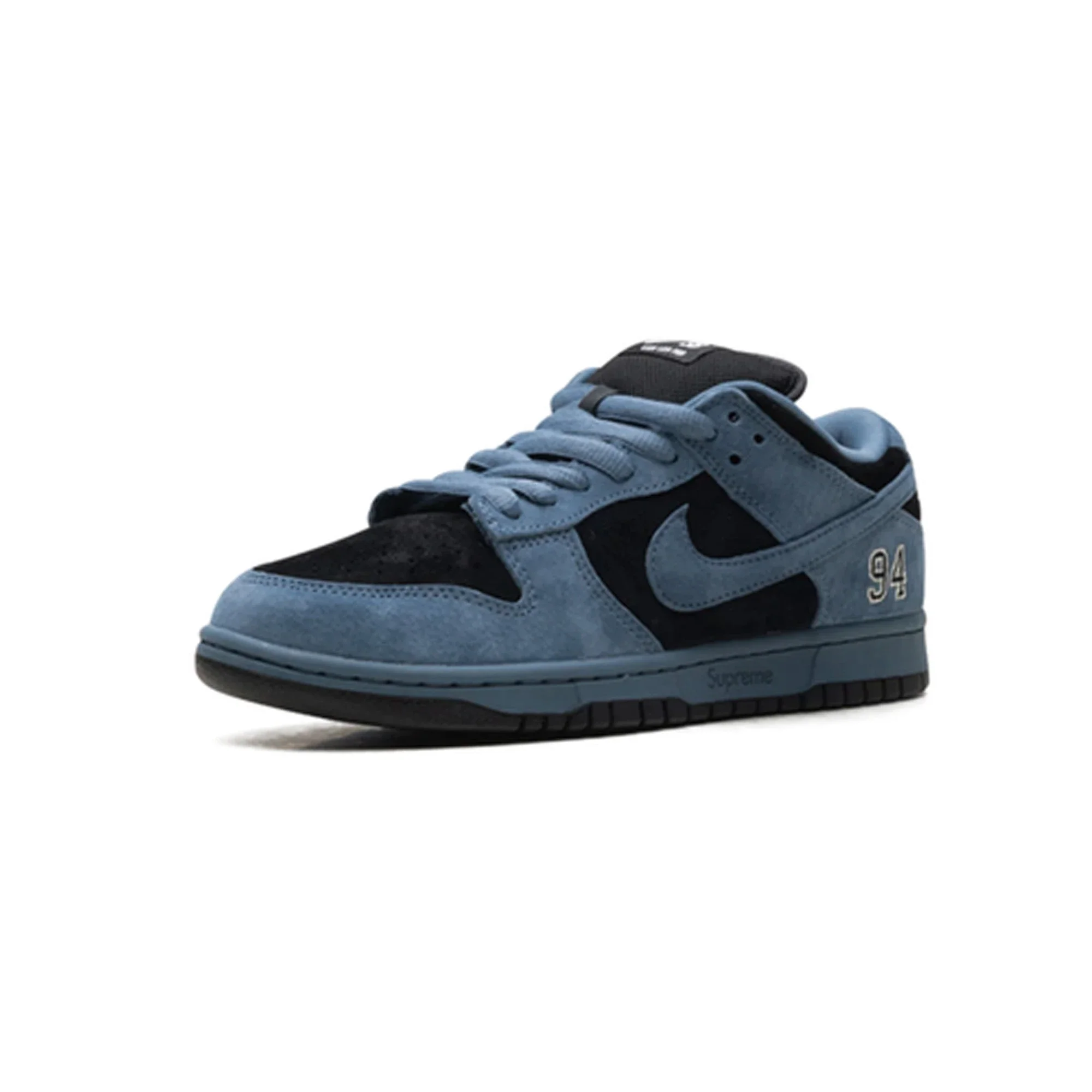 Nike SB Dunk Low Supreme 94 'Ocean Fog' (2025) - Image 4