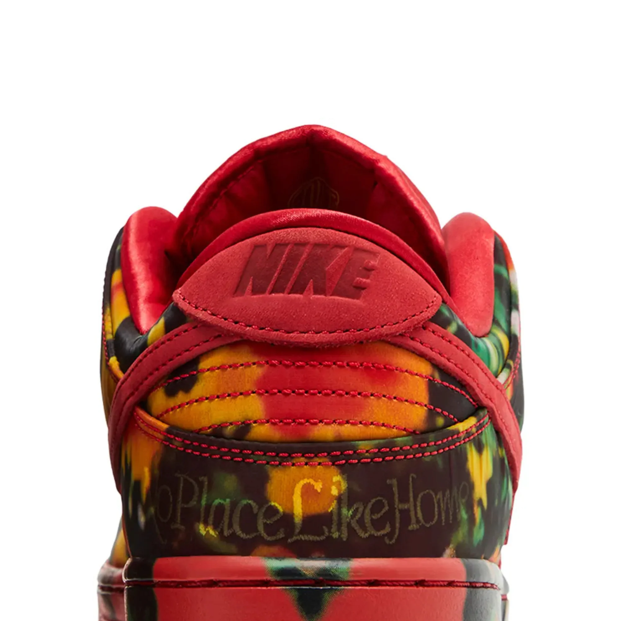 Nike SB Dunk Low 'The Wizard of Oz Poppy Field' (2024) - Image 6