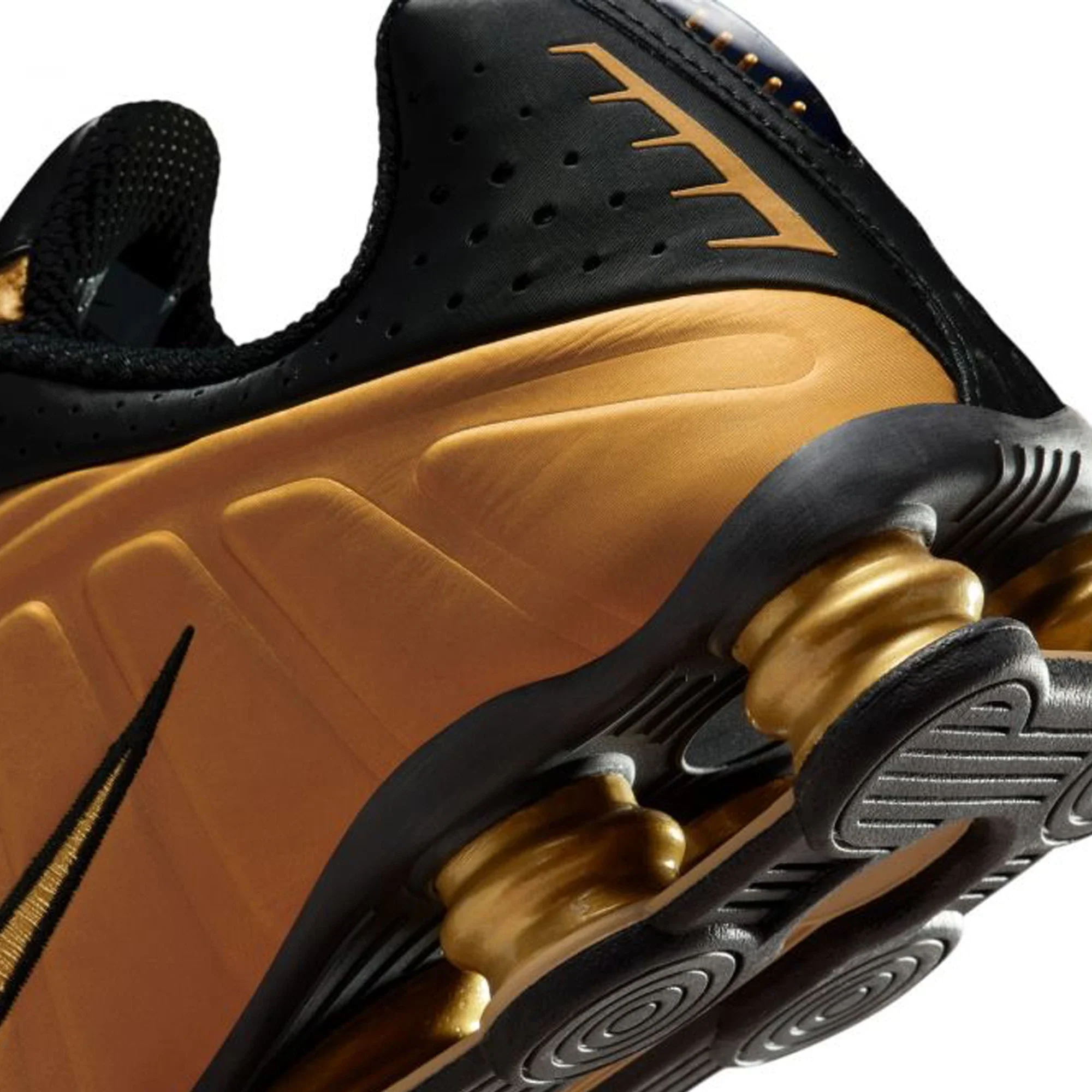 Nike Shox R4 'Metallic Gold Black' (2025) - Image 8
