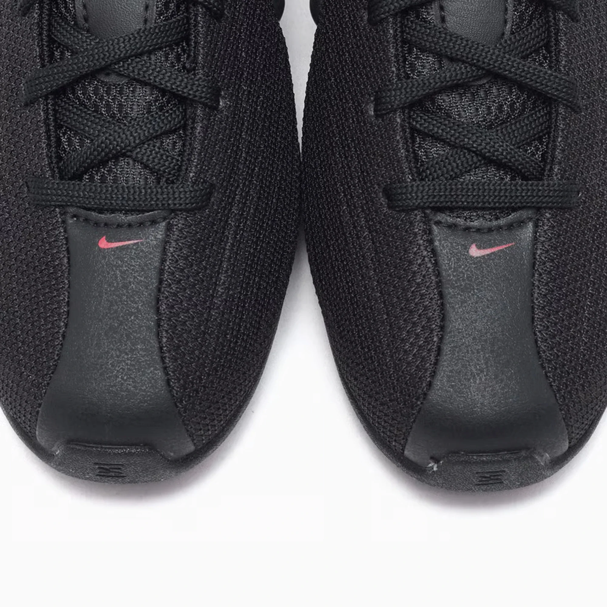Nike Shox Z 'Bred' Women's (2025) - Image 8