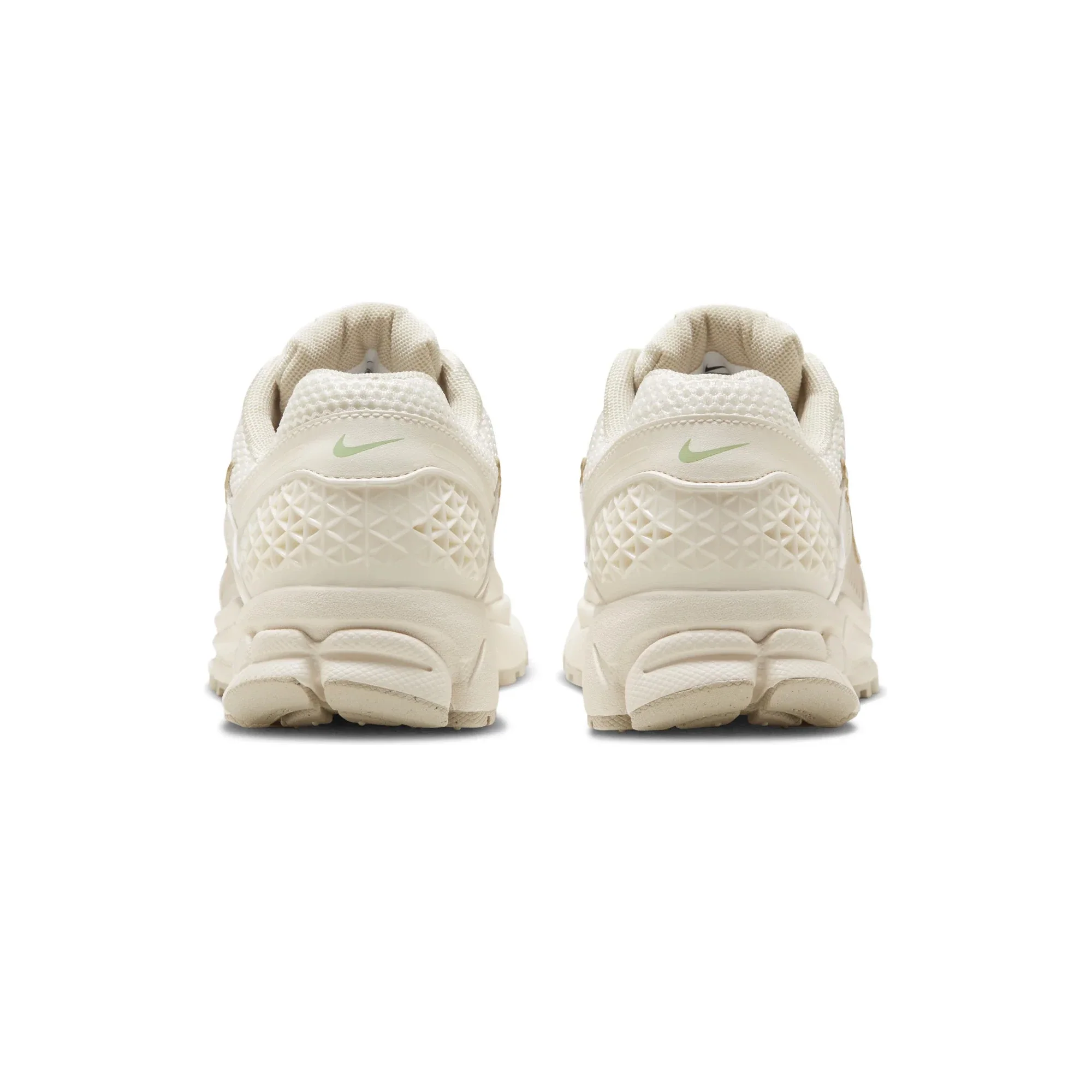 Nike Zoom Vomero 5 'Metallic Silver Platinum Violet' W (2025) - Image 4