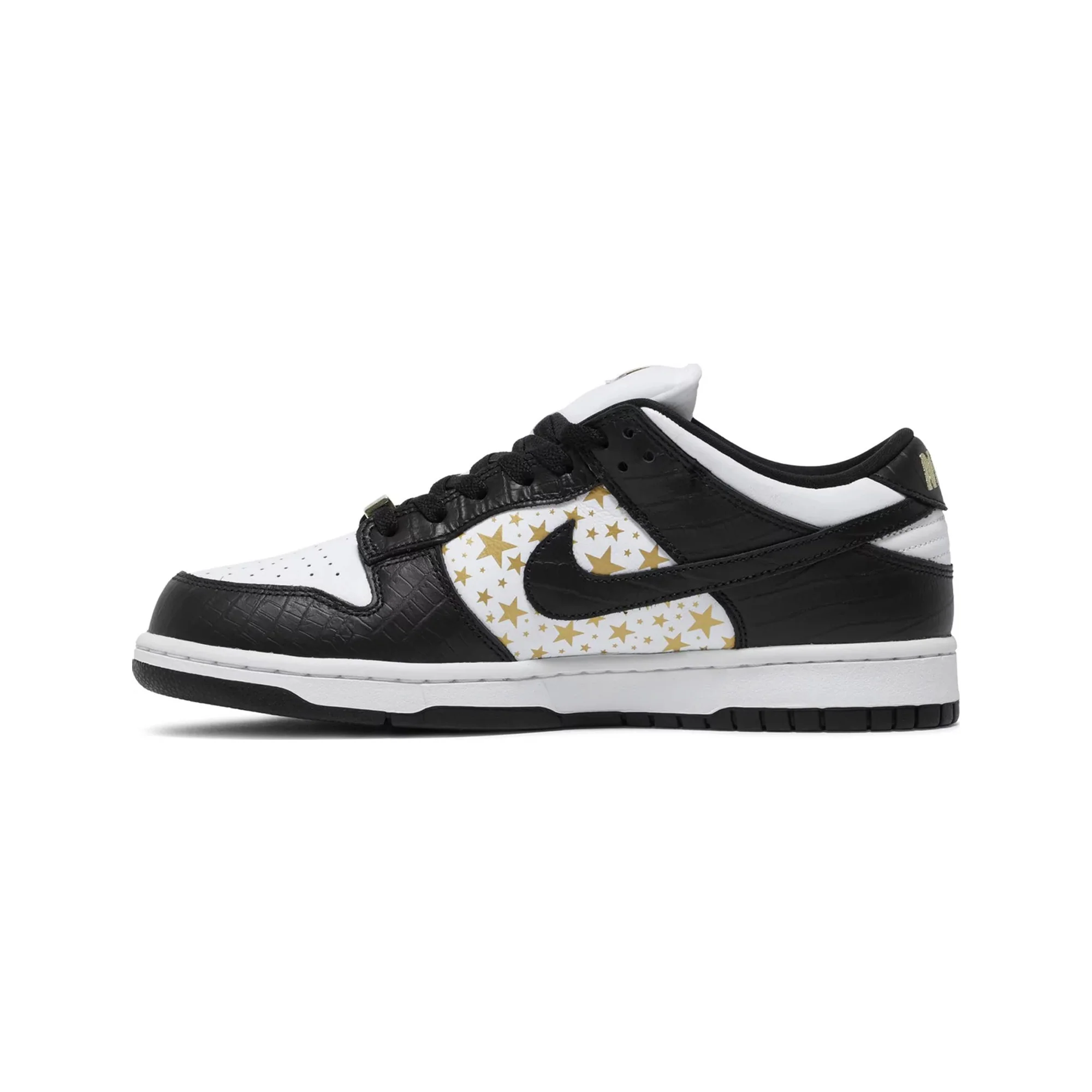 Nike SB Dunk Low 'Supreme Stars Black' (2021) - Image 3