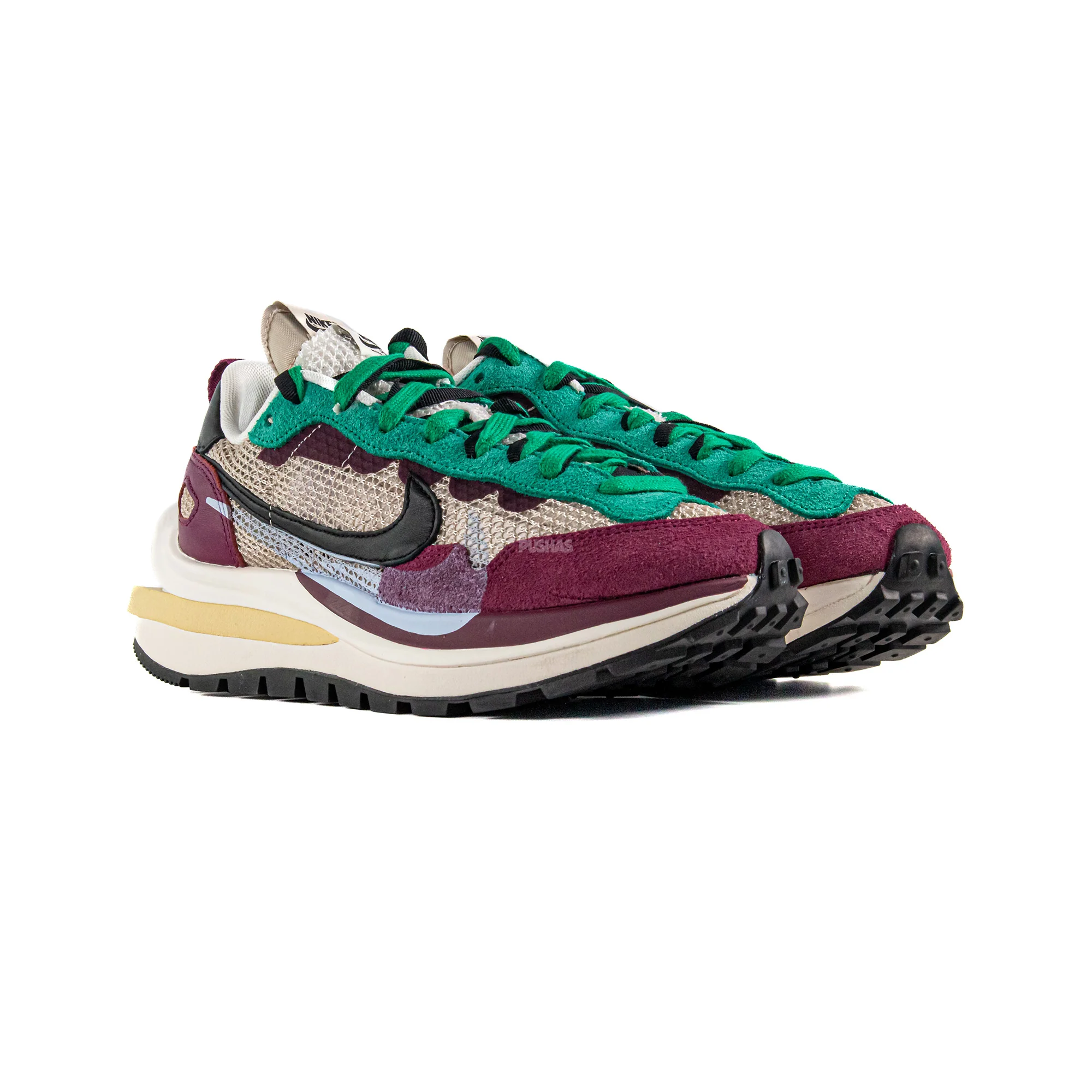 Nike Vaporwaffle x Sacai 'Villain Red Neptune Green' (2020) - Image 2