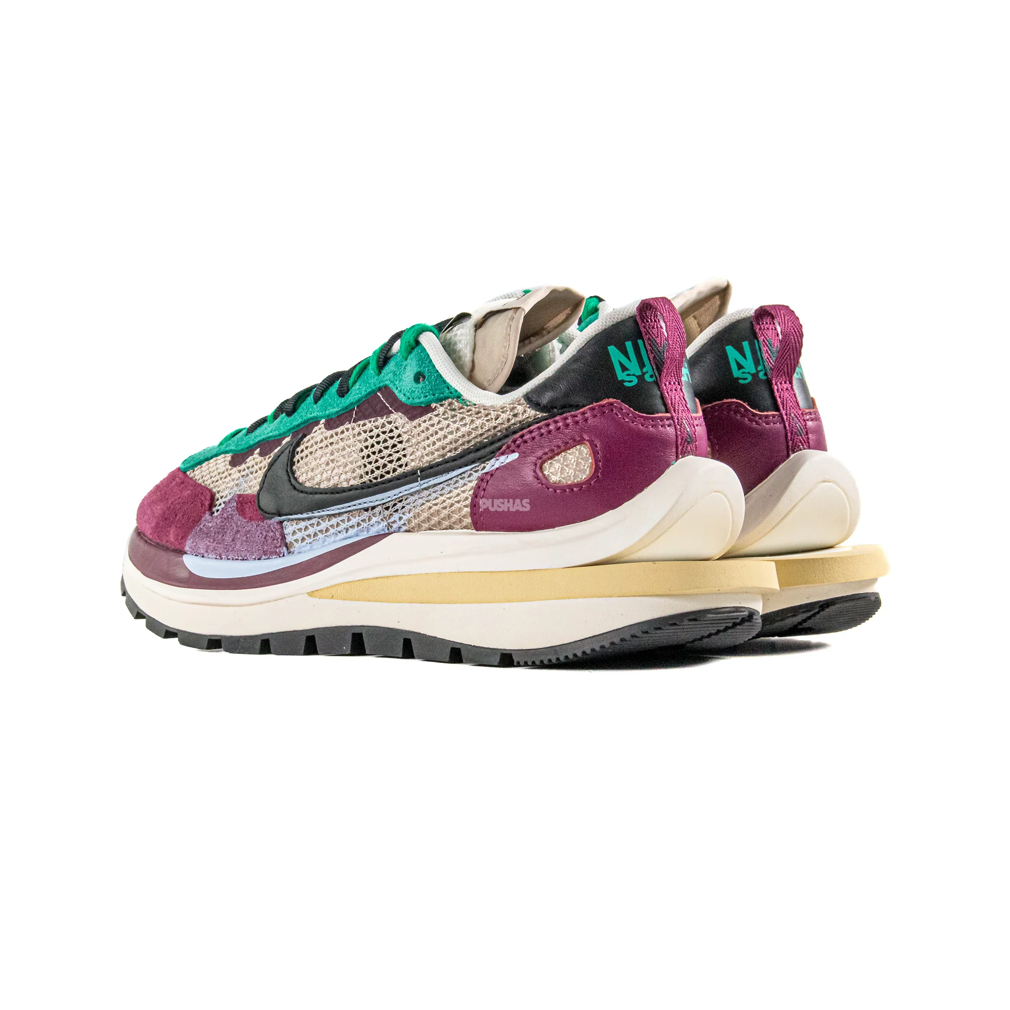Nike Vaporwaffle x Sacai 'Villain Red Neptune Green' (2020) - Image 7